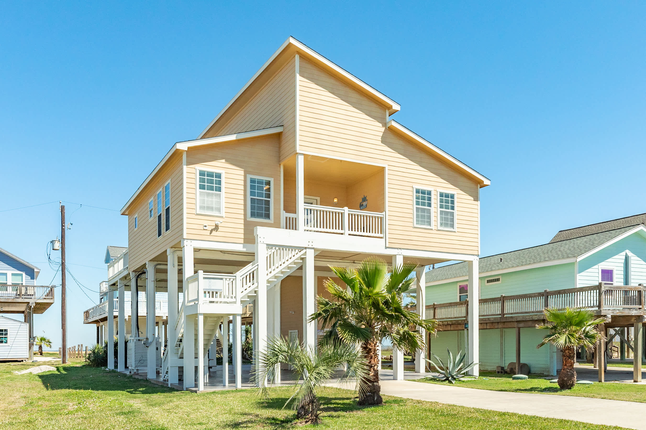 Coral Gem 360 Views of Ocean Beach Sunsets 4