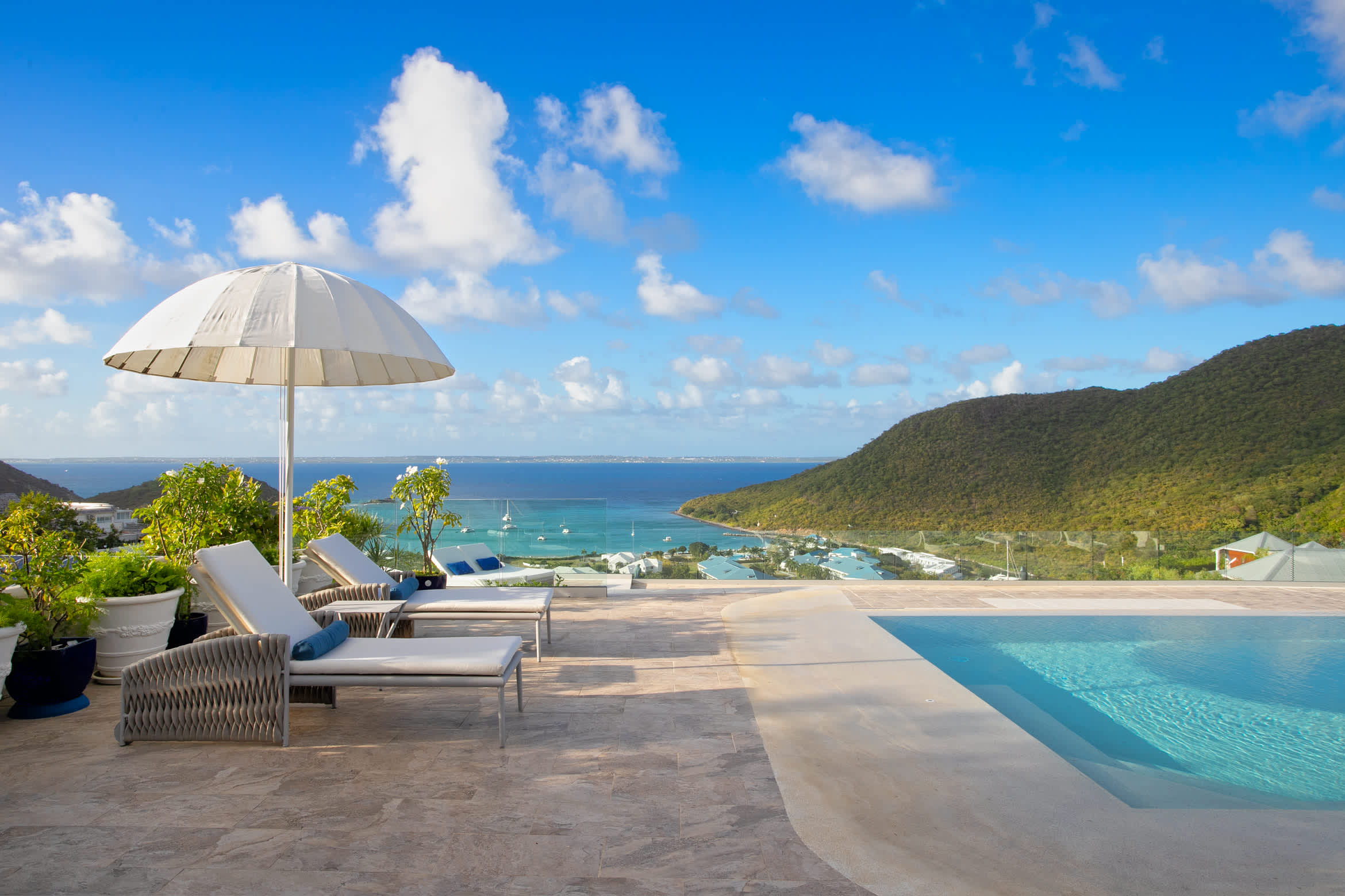 Privilege (5 bedrooms) - Villa with pool, Anse Marcel, St. Martin
