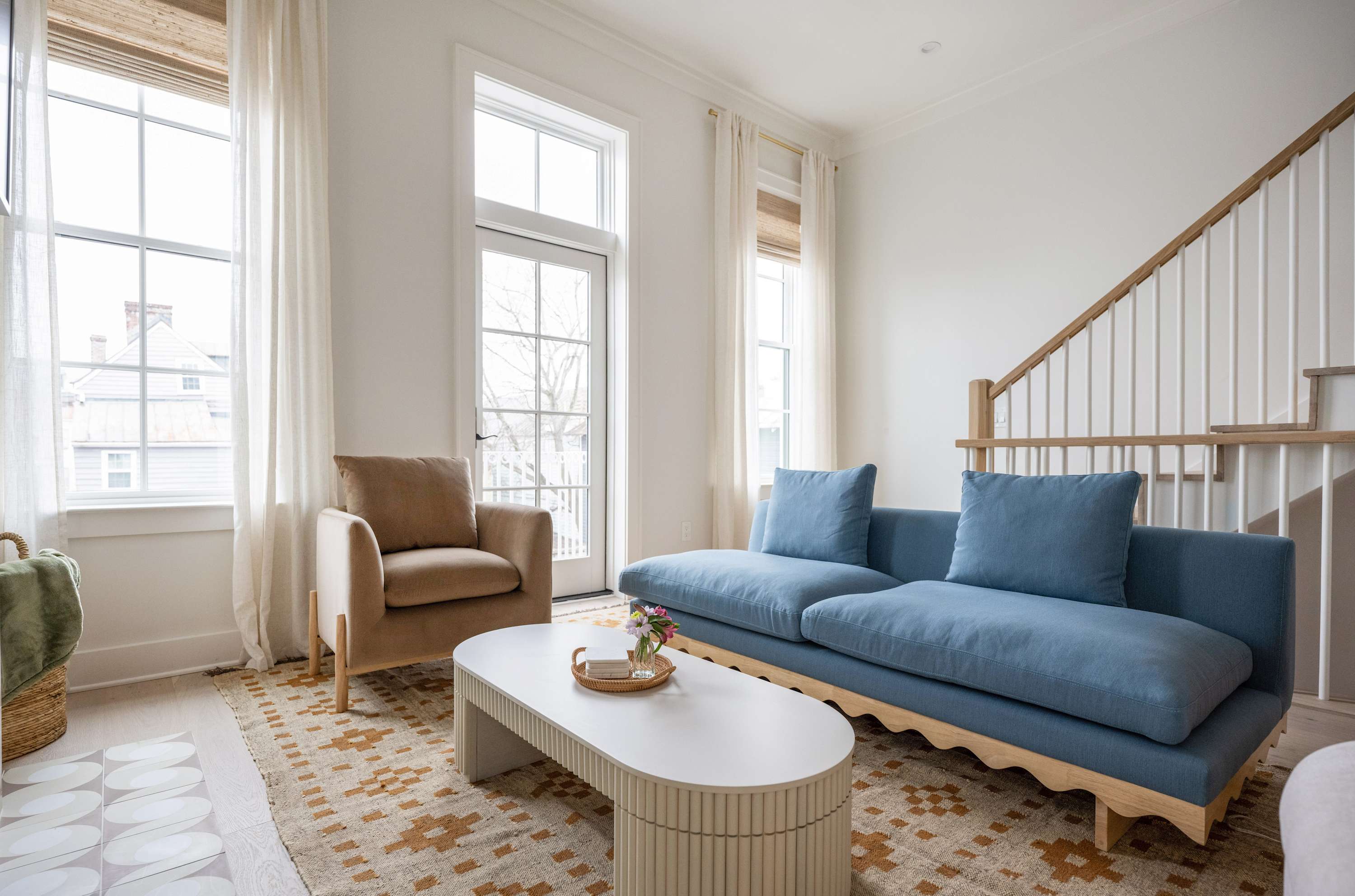 Spacious living room with seating for your entire group!