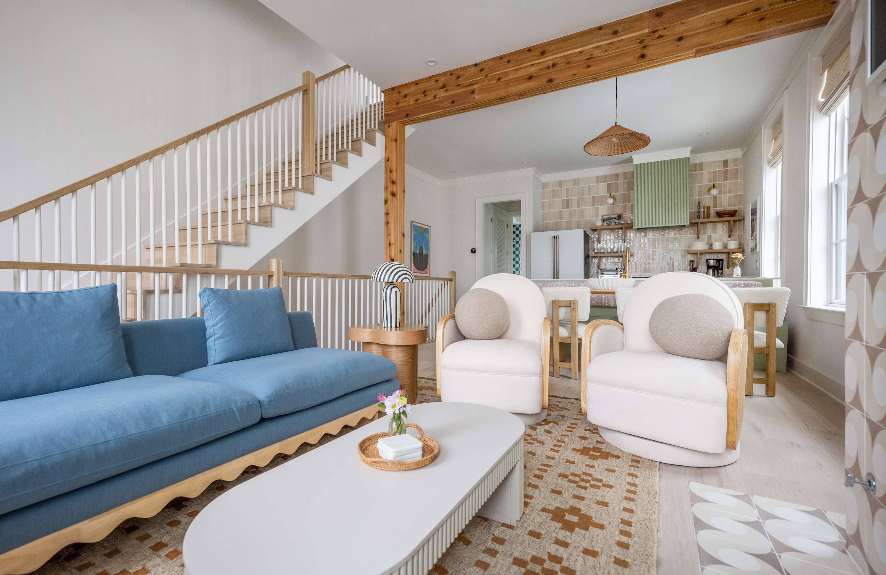 Spacious living room with seating for your entire group!