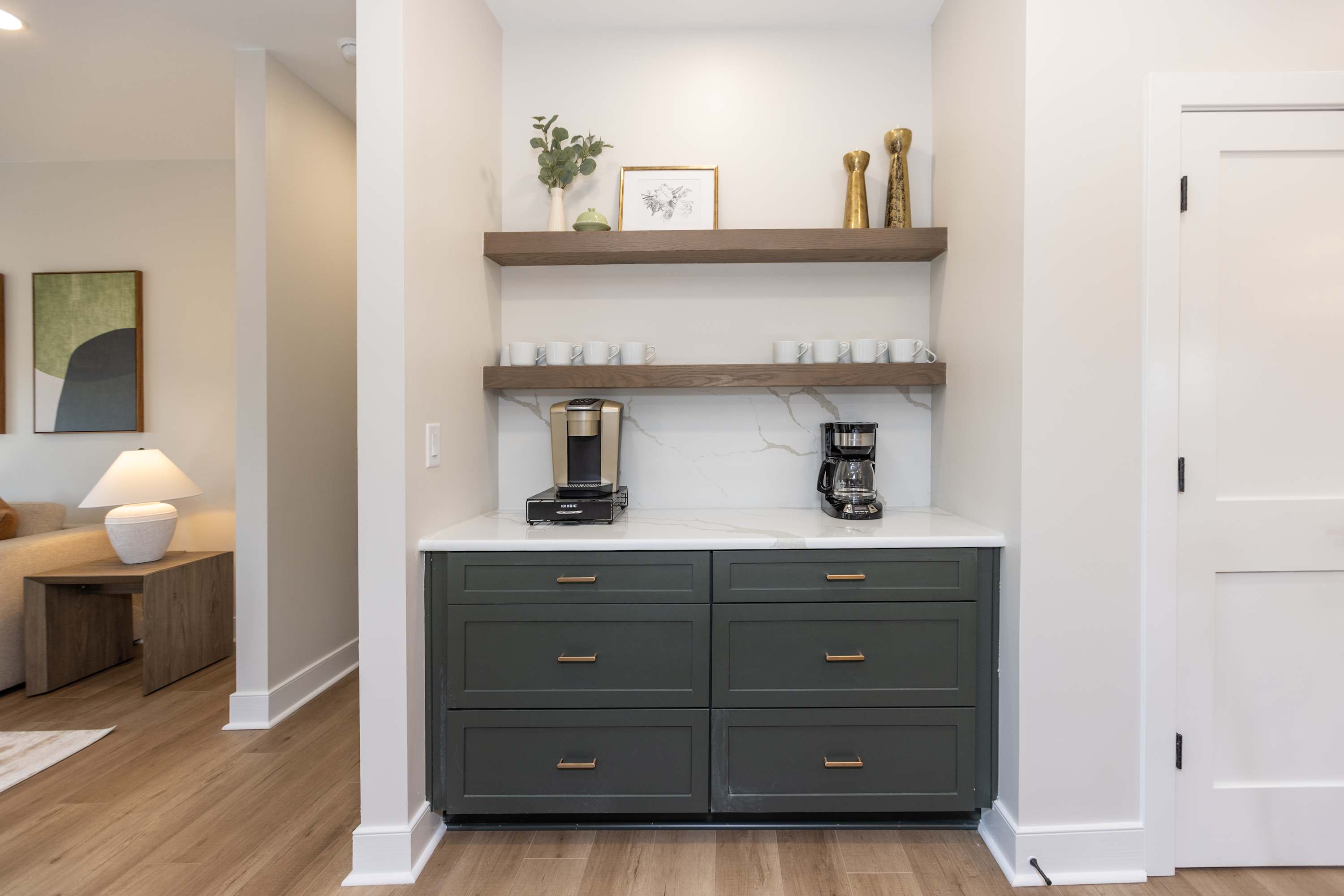 New Build-Rooftop-Steps from the Beach! Unit River