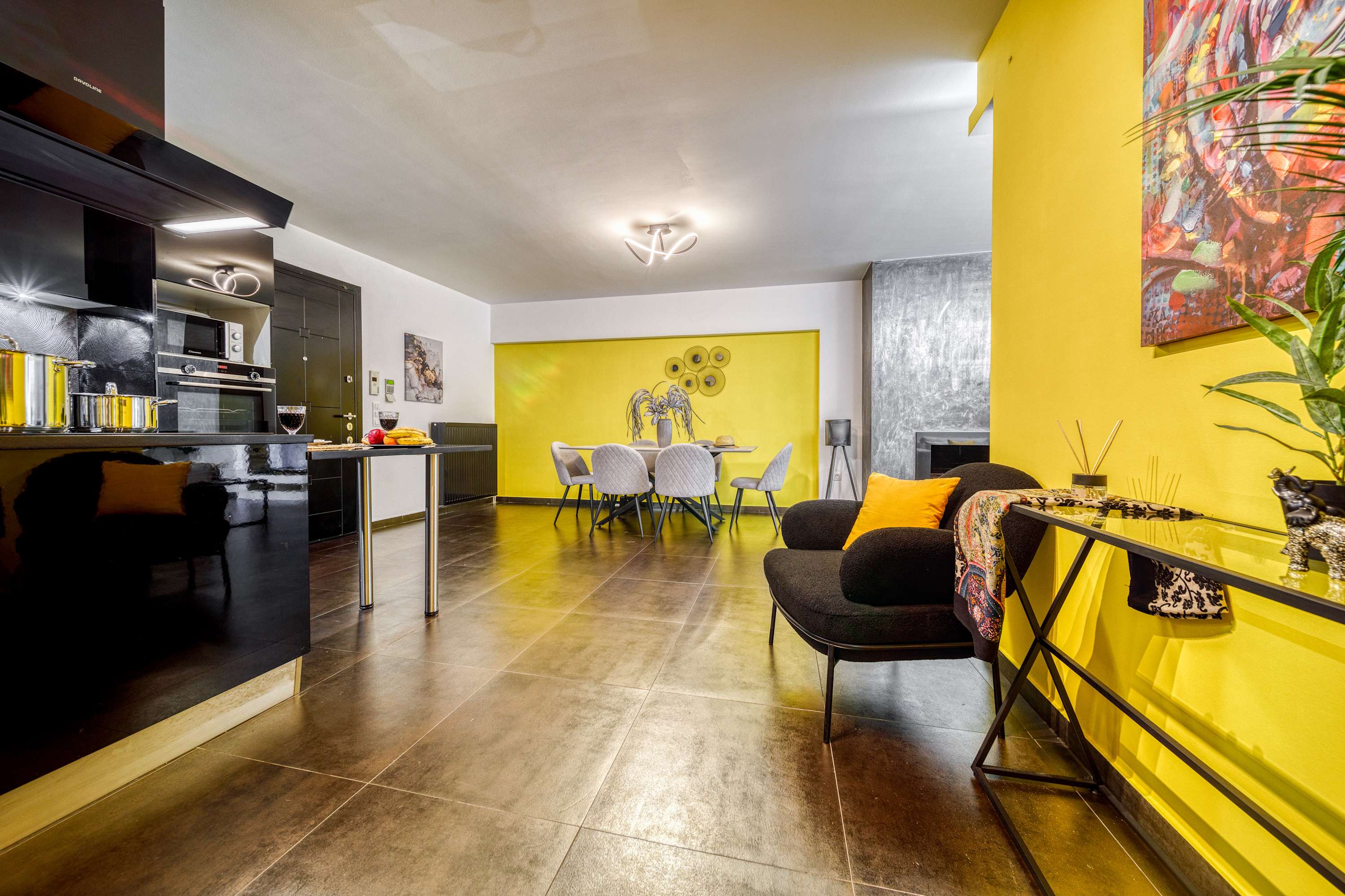 Two bedroom Lux apartment Next to the metro - Picture 12