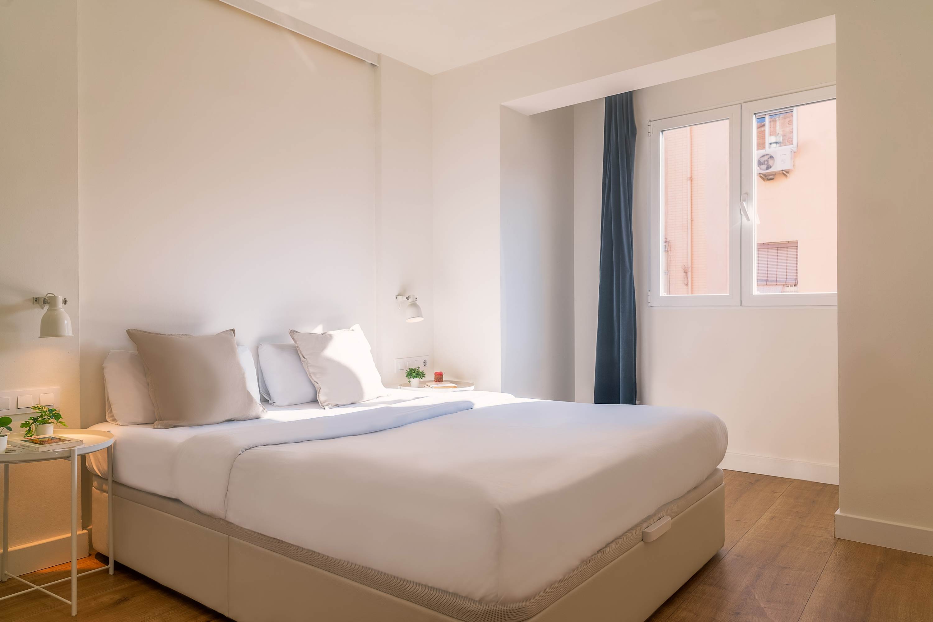 Vibe | 1-Bedroom Apartment — L'Hospitalet de Llobregat, Catalunya — vacation rental