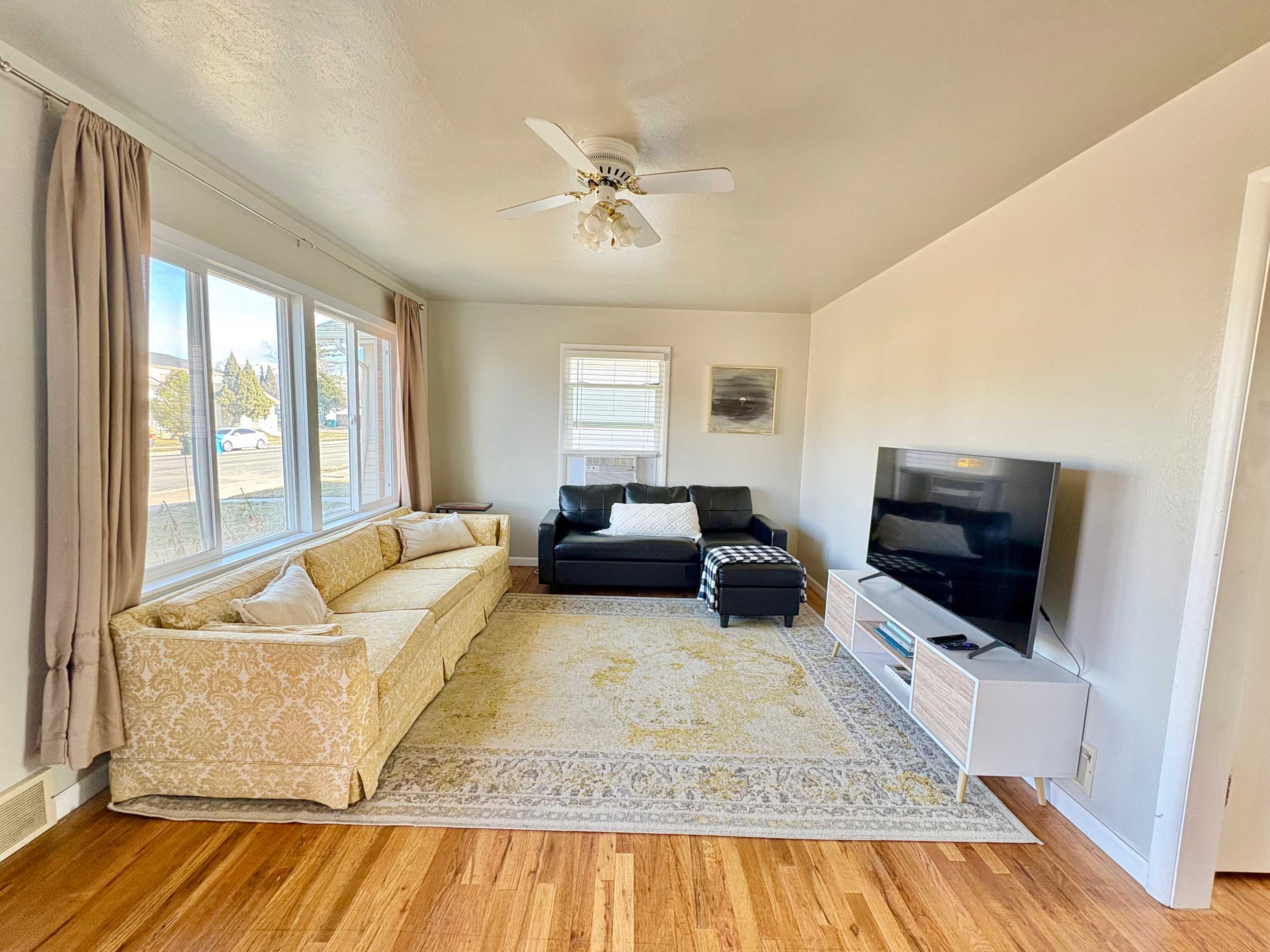 Historic Pocatello Gem: Walk to Shops & Dining — Pocatello, ID — vacation rental