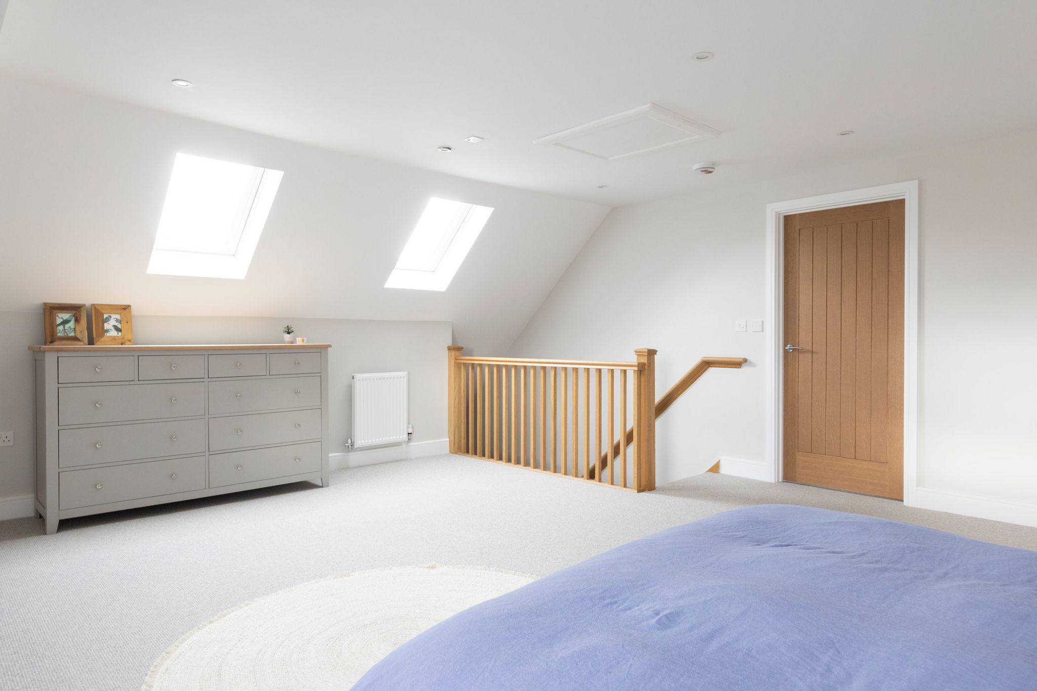 King-sized master bedroom with ensuite.
