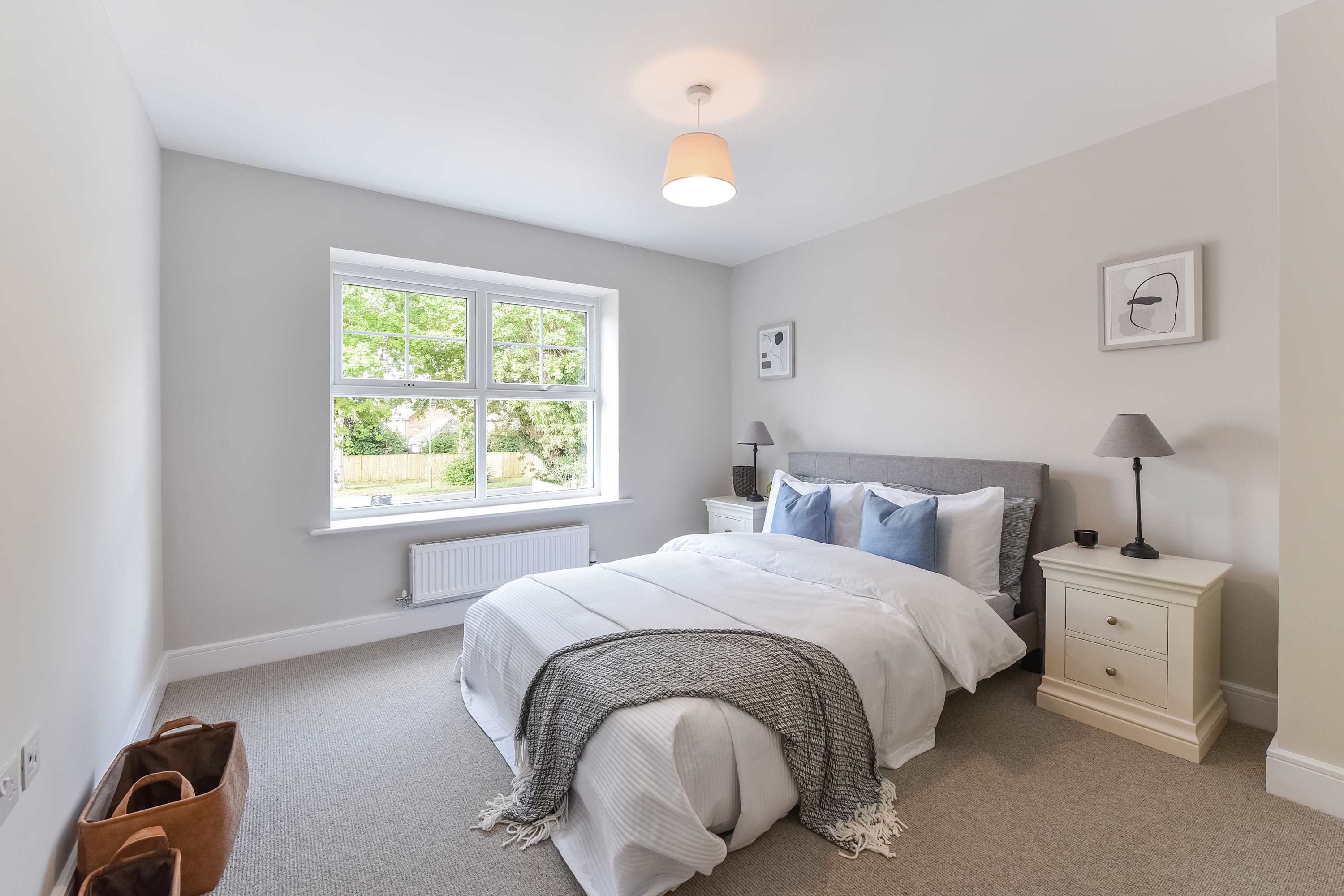 A double bedroom with ensuite bathroom. (bedroom 4)