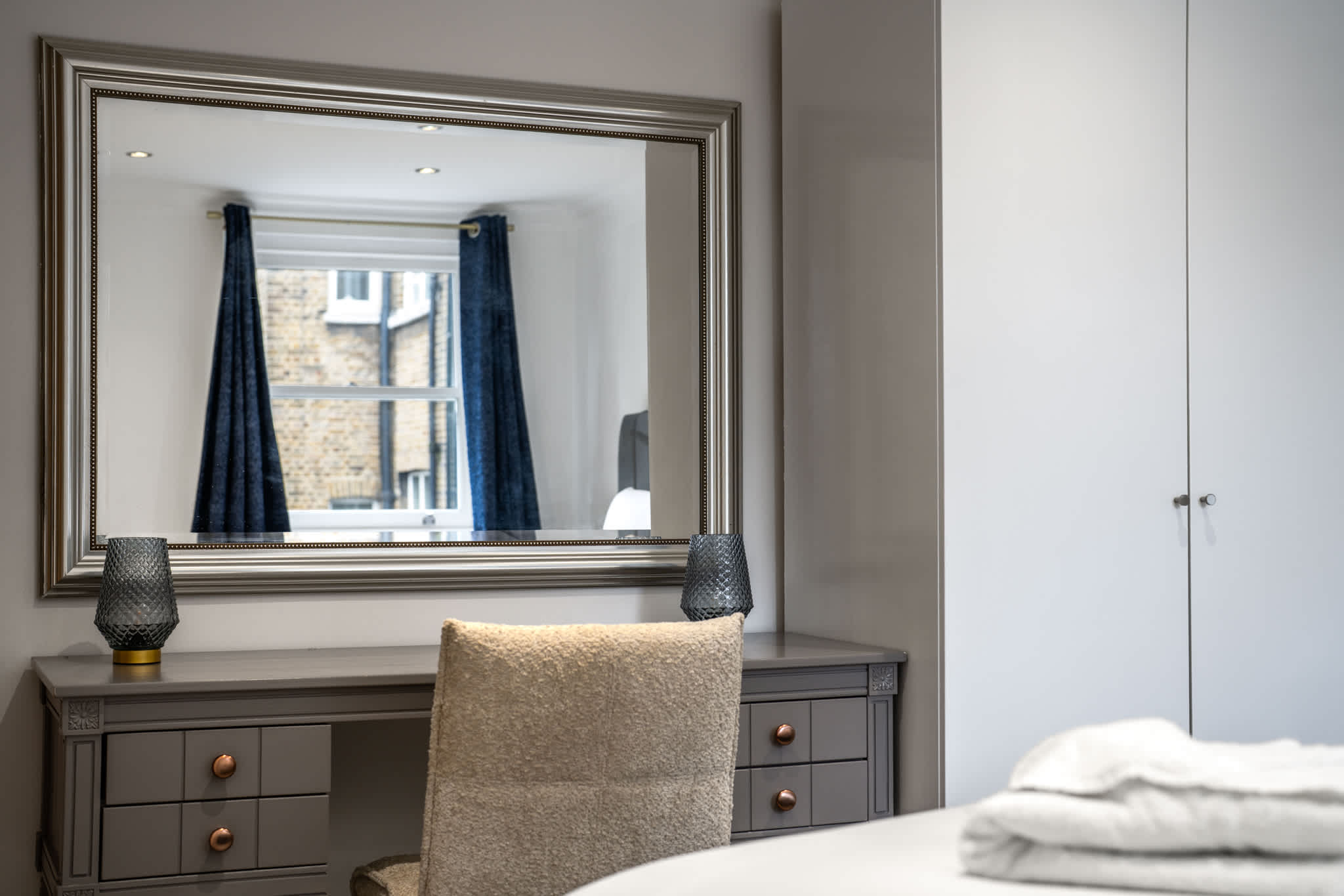 Three bedroom apartment next to the station in Chilworth Street W2 - Property image 23 - VivreStays