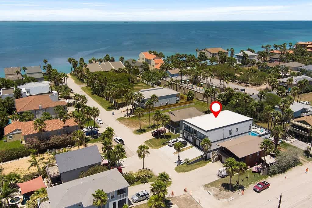 Pin location of the townhouse paraside