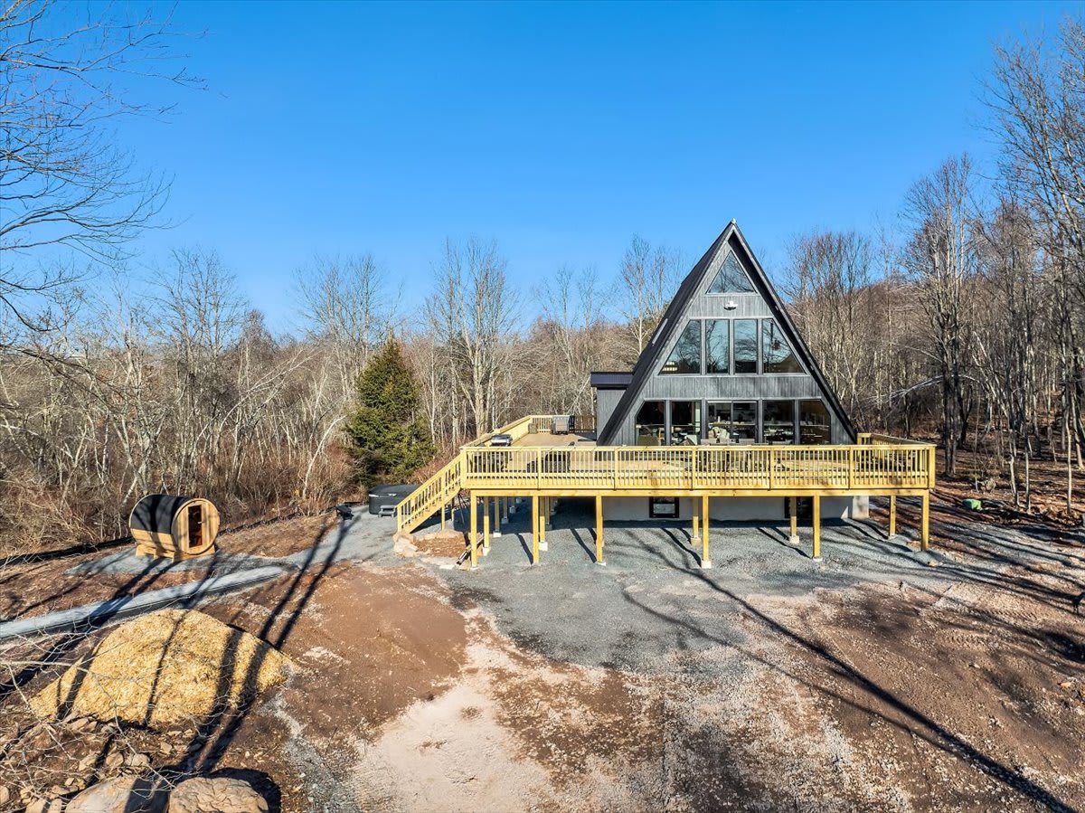 Black Lotus A-Frame | Hot Tub | Sauna | Firepit