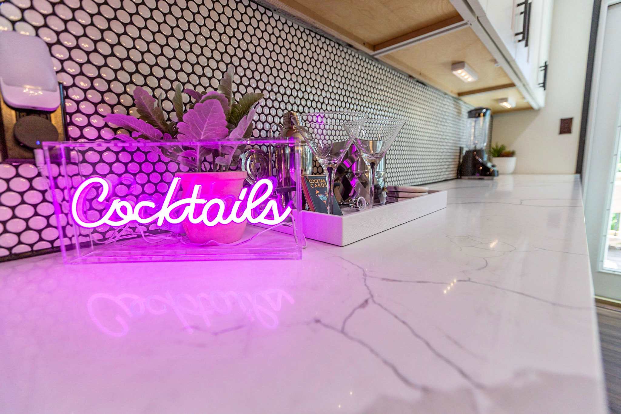 Best Location 3BD House Near Downtown Pittsburg 3