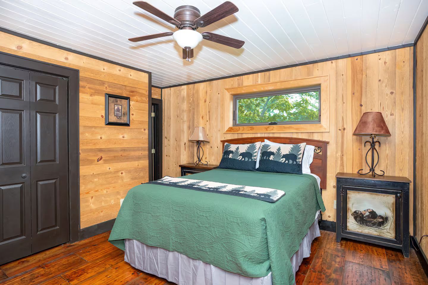 Cozy & Spacious Retreat, Sleeps 8・Hot Tub・Scenic — Sevierville, TN — vacation rental