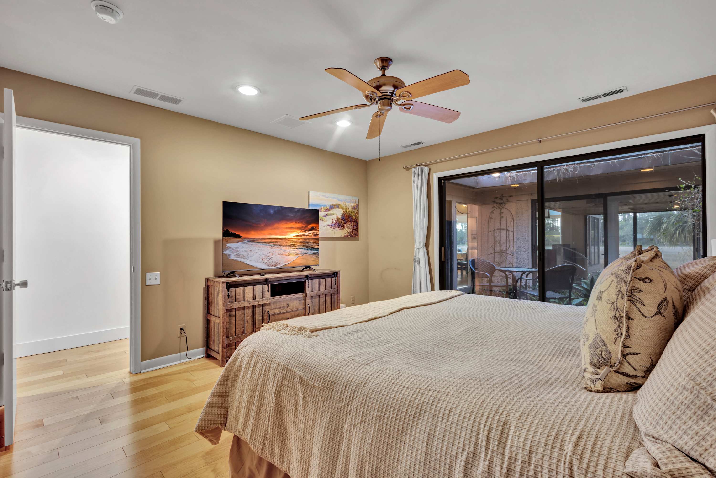 Marsh Oasis Stunning Family 4BR Sea Pines- Hot Tub | Hilton Head Island ...