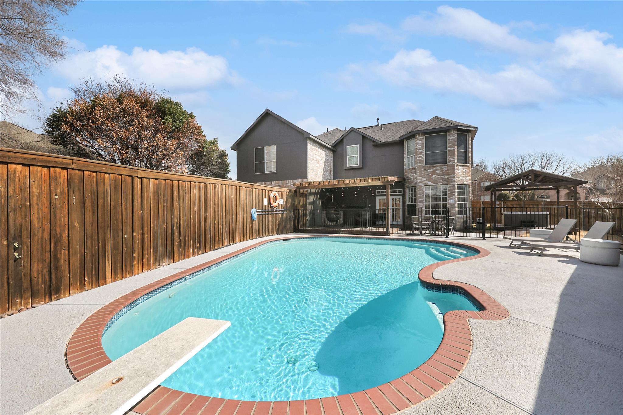5BD Glamorous Home | Backyward Oasis, Cinema Room — McKinney, TX — vacation rental