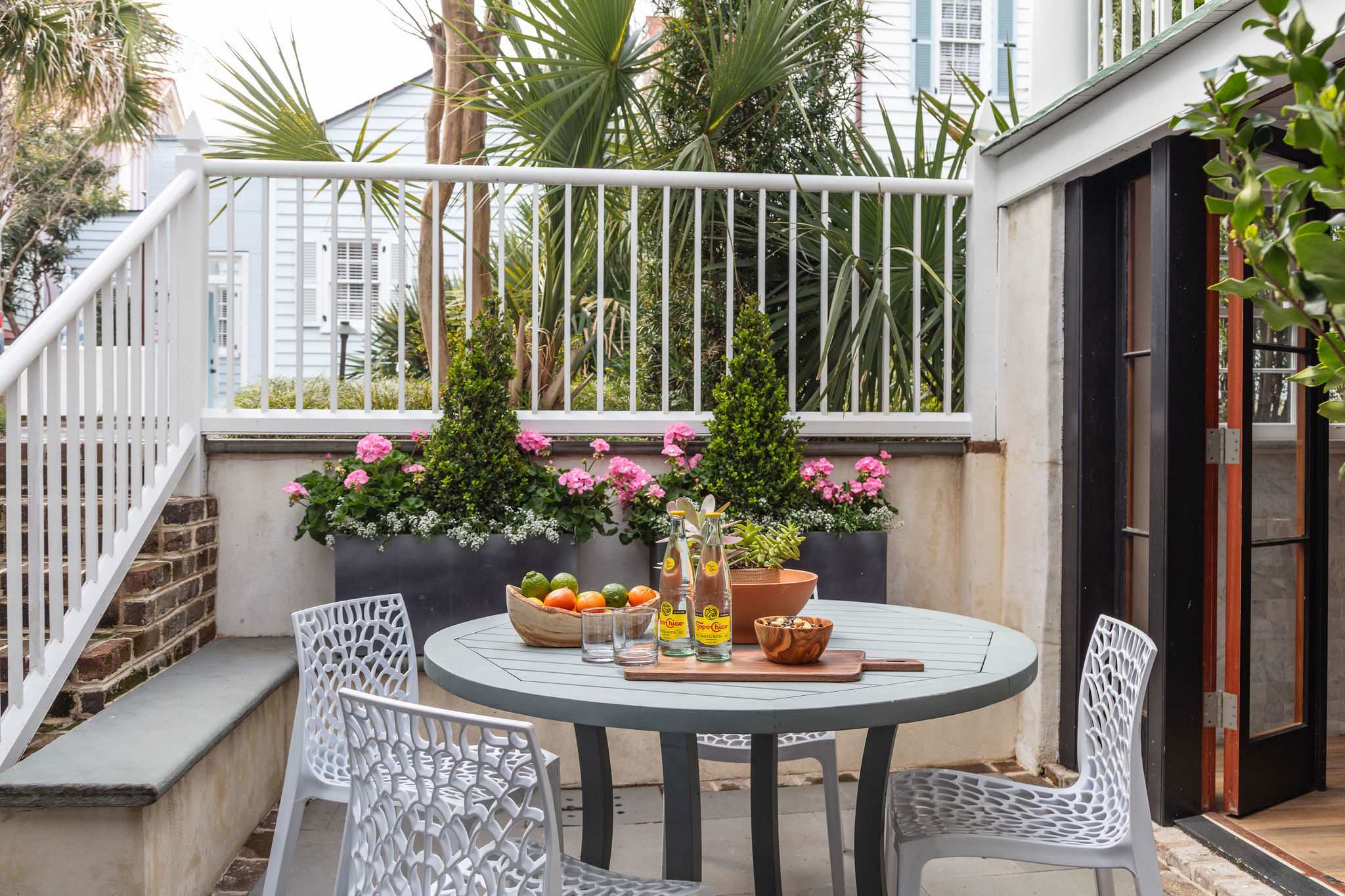 Courtyard Cottage | Casa Zoë — Charleston, SC — vacation rental