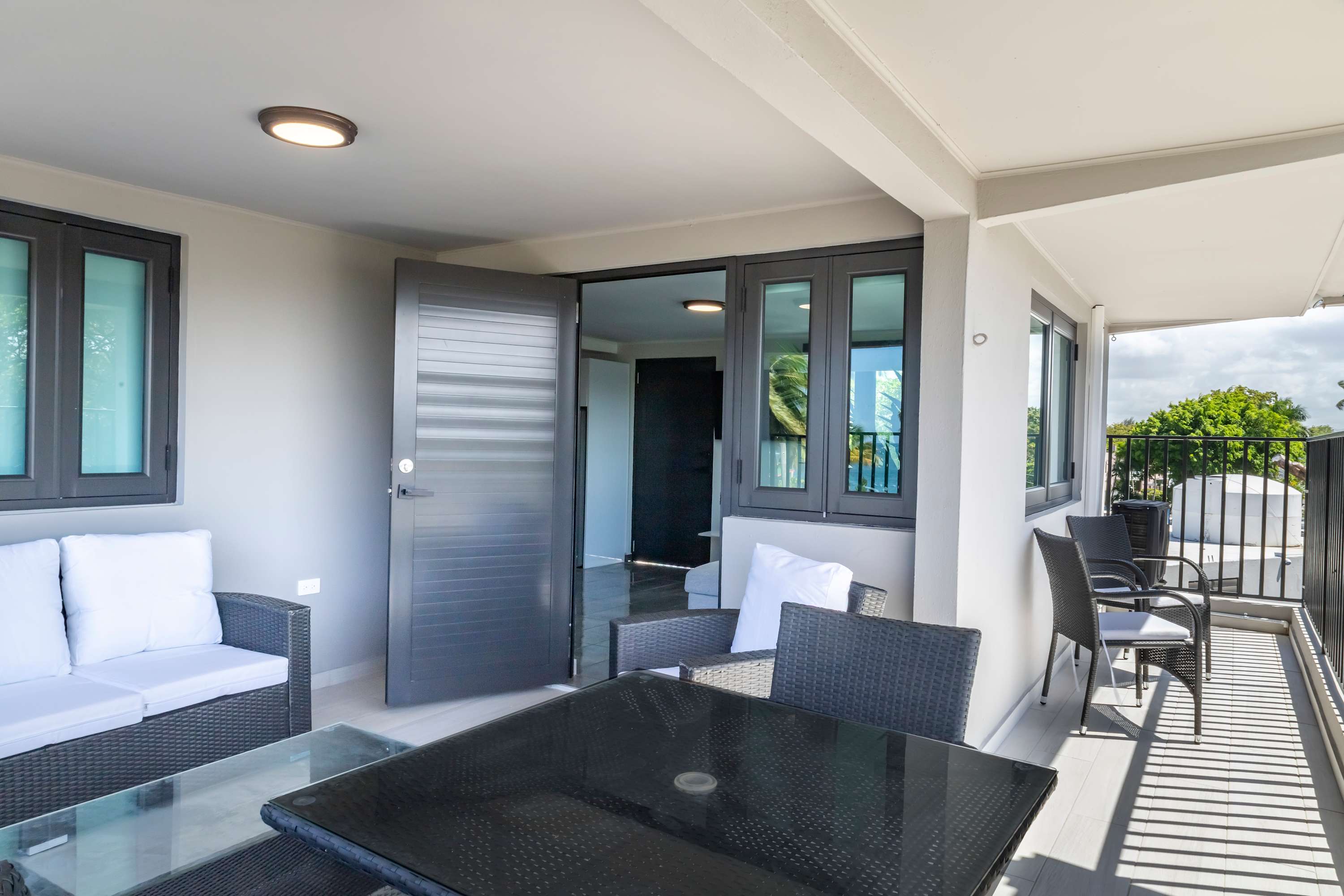Villas Del Mar 9 · 2 BR Beachside Gem w Ocean View - Property photo