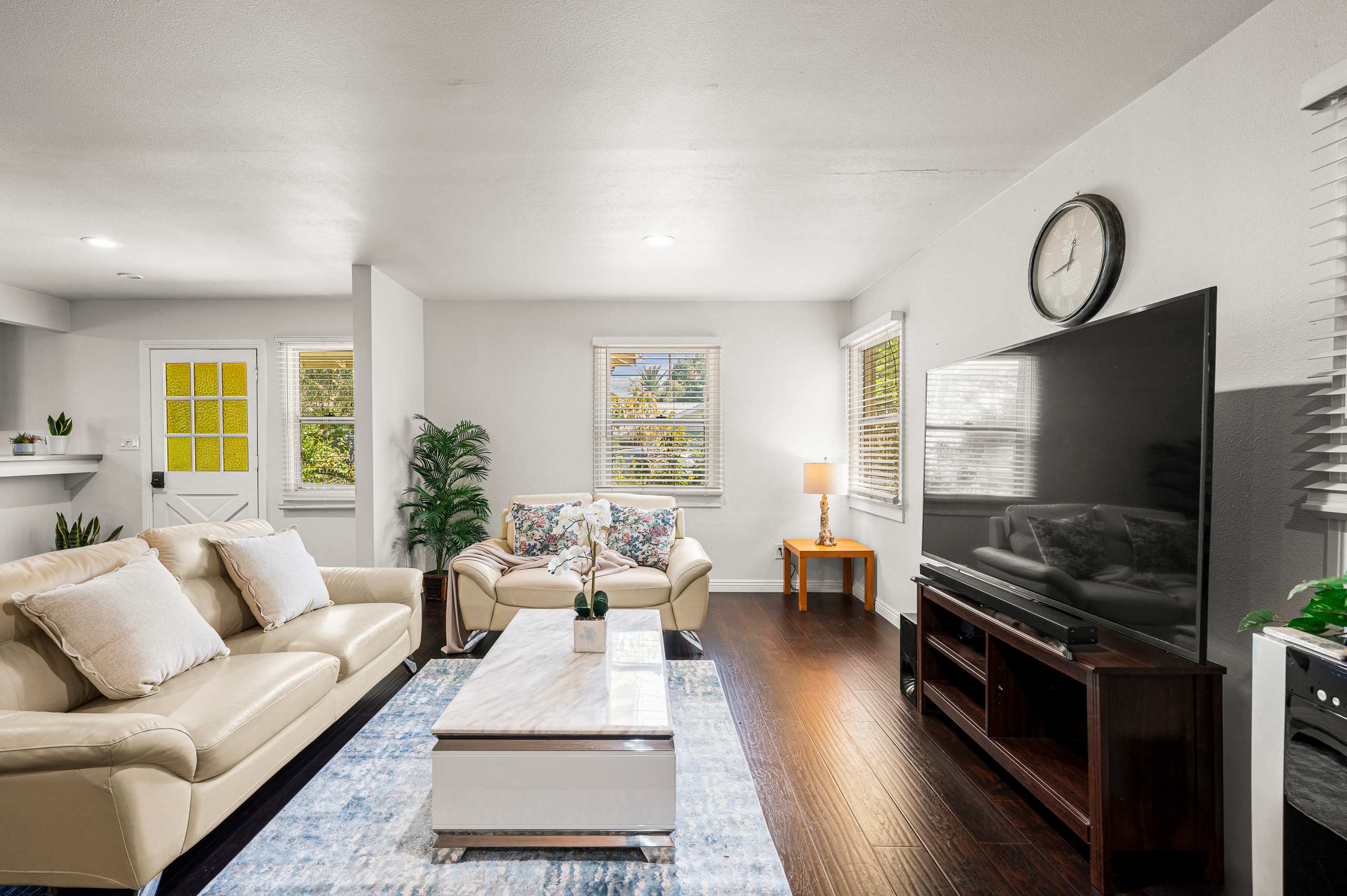 Pasadena 3 BR Furnished Home photo 2