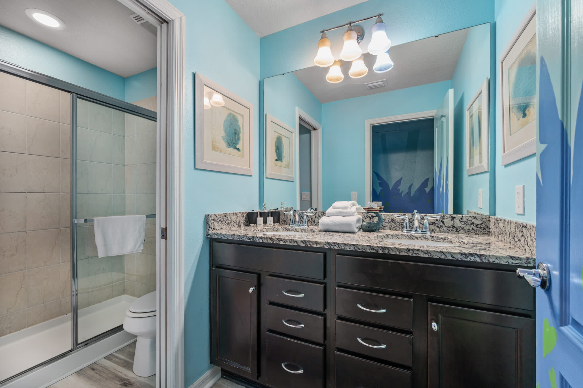 Themed getaway w/ pool & game room