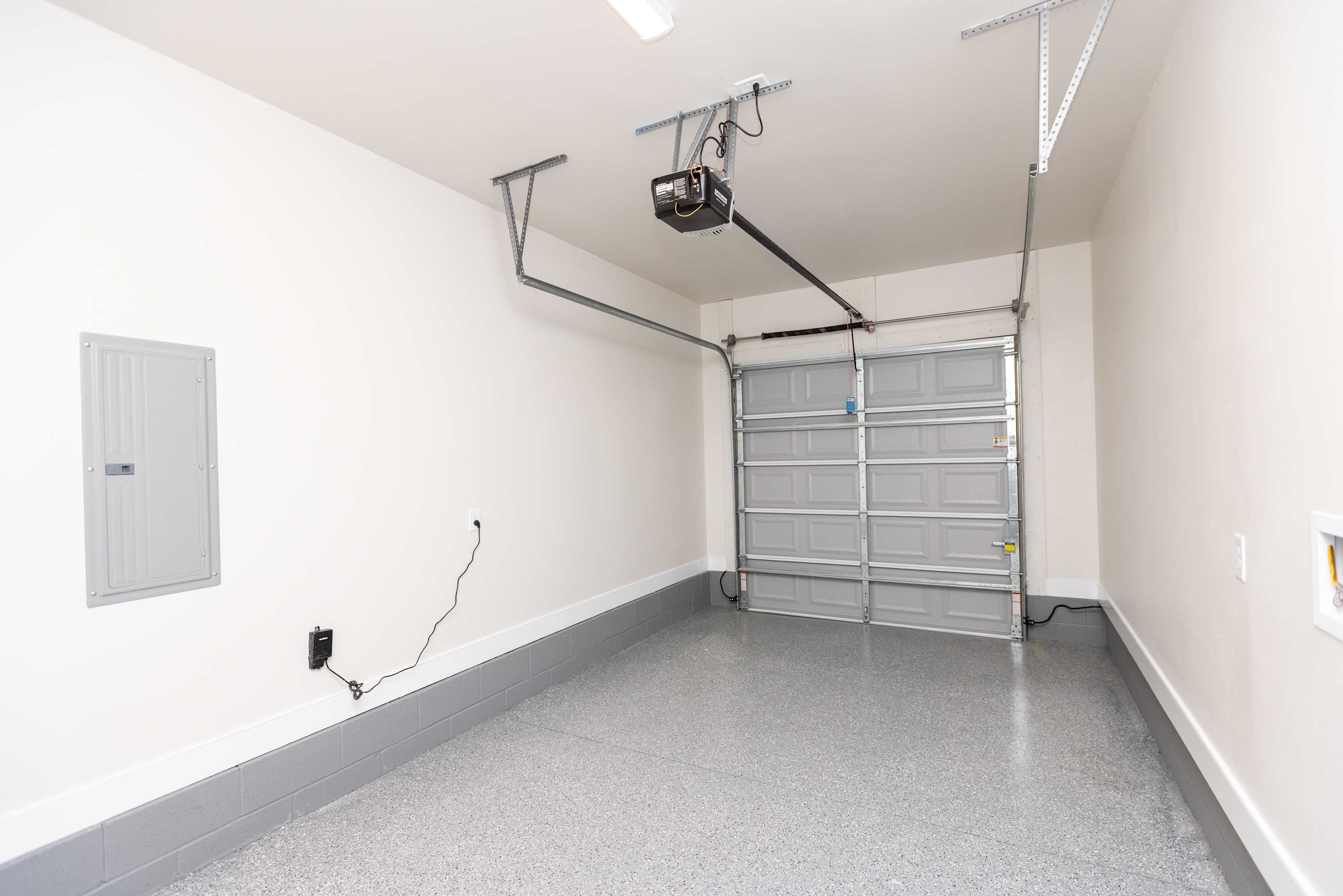 New Build-Rooftop-Steps From the Beach! Unit Vine