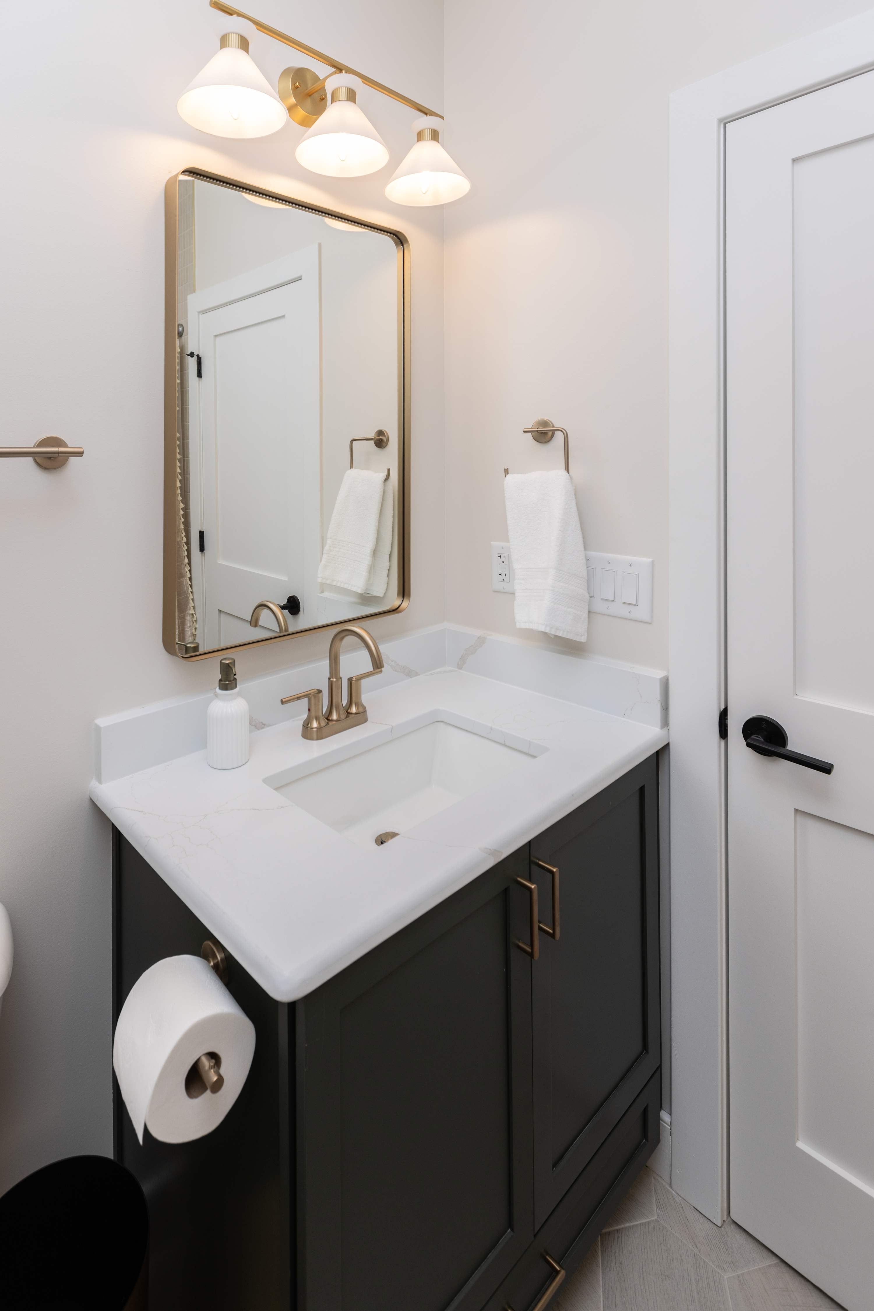 2nd Floor hall bathroom
