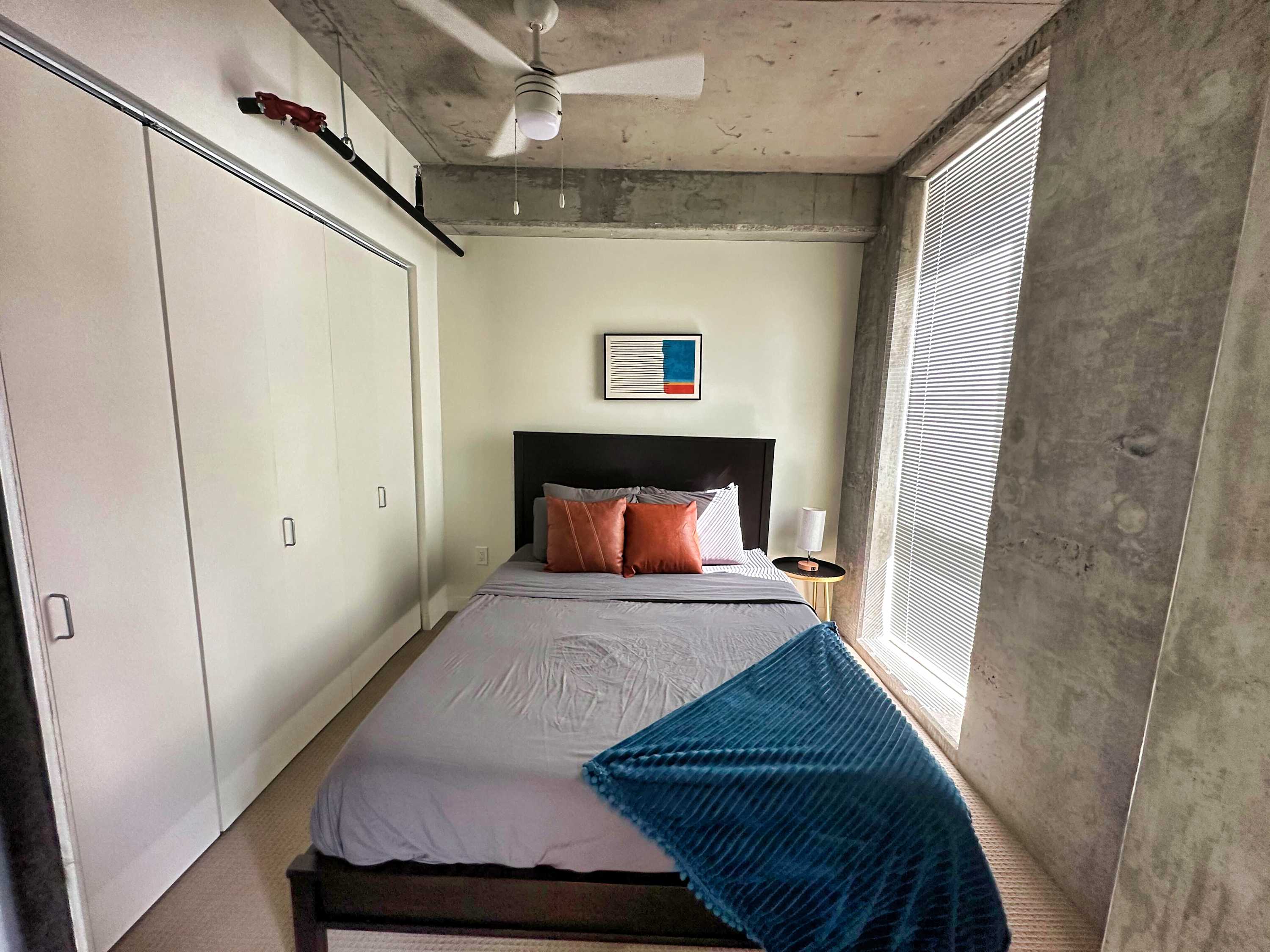 4BR/3BA Combined apartments with city views — Cleveland, OH — vacation rental