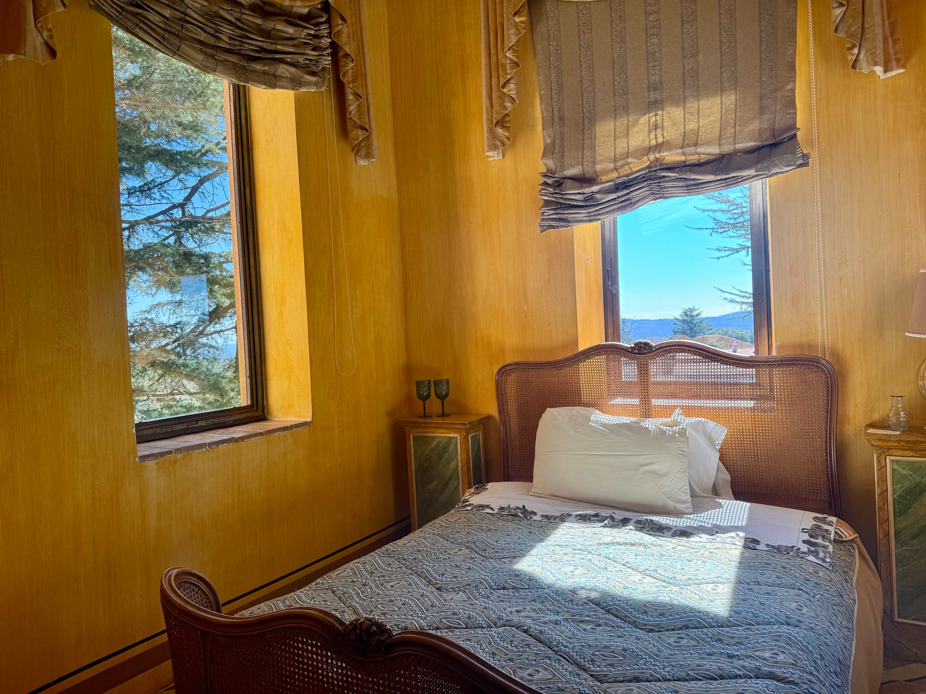 Property thumbnail 11