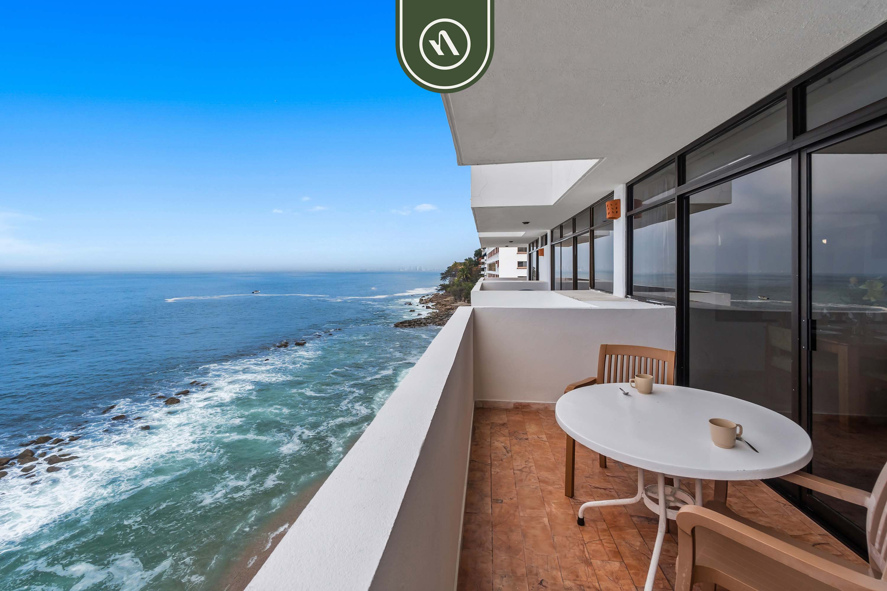 Oceanview 1 BR Condo - Pool - Cleaning Included - Picture 1