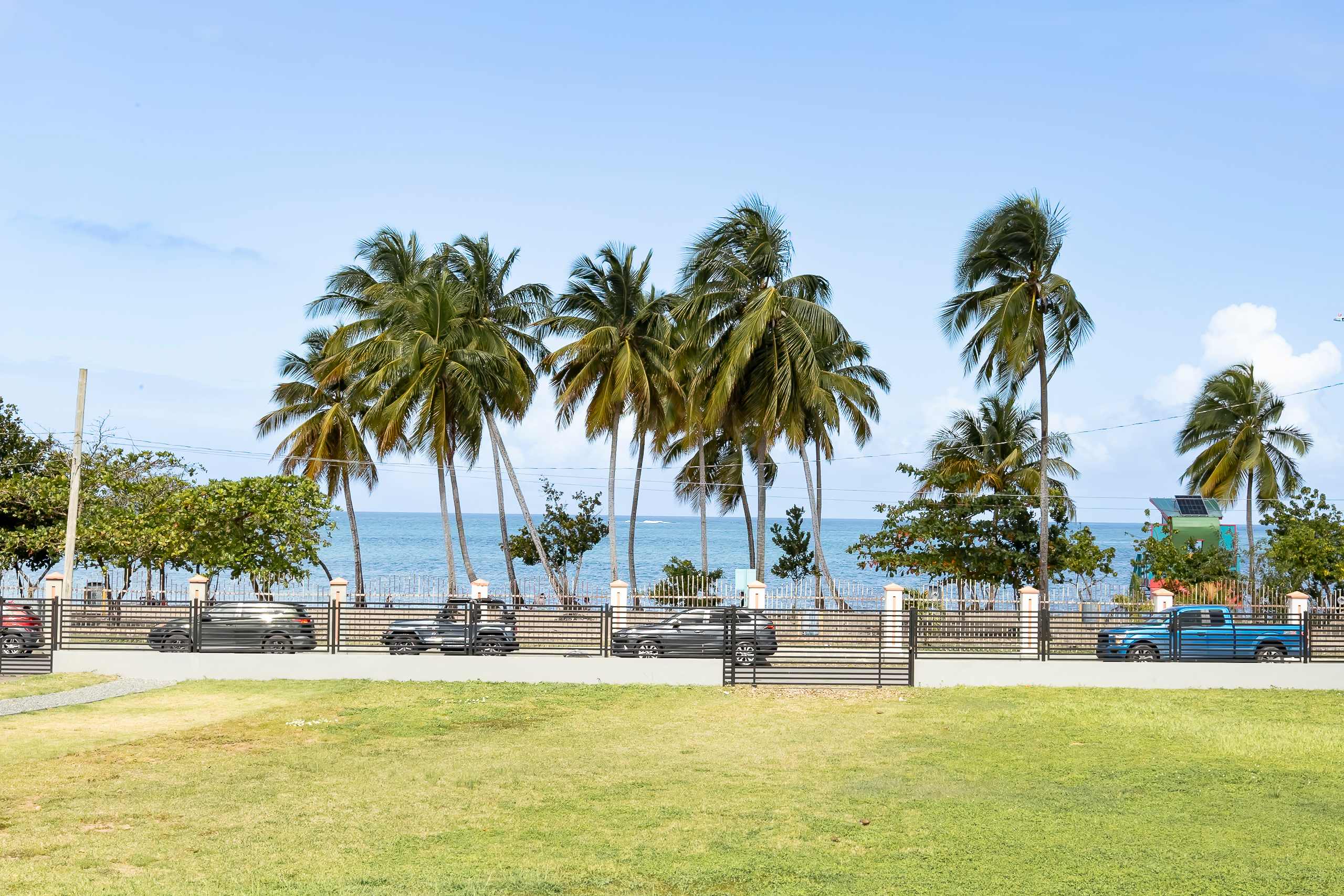 Villas Del Mar 4 · Beachfront Bliss + Walk to Dine - Property photo