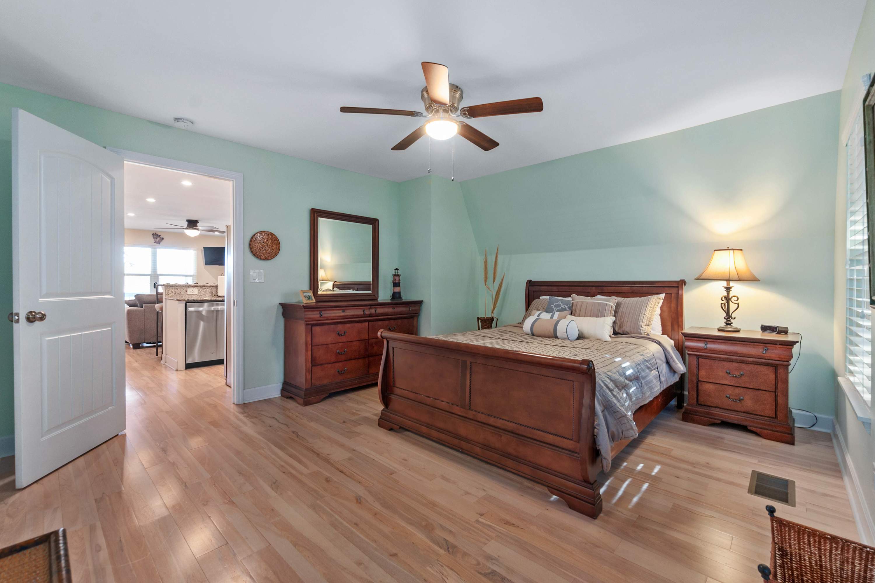 Lighthouse Loft | Marshfront | Walk to Downtown — photo 16