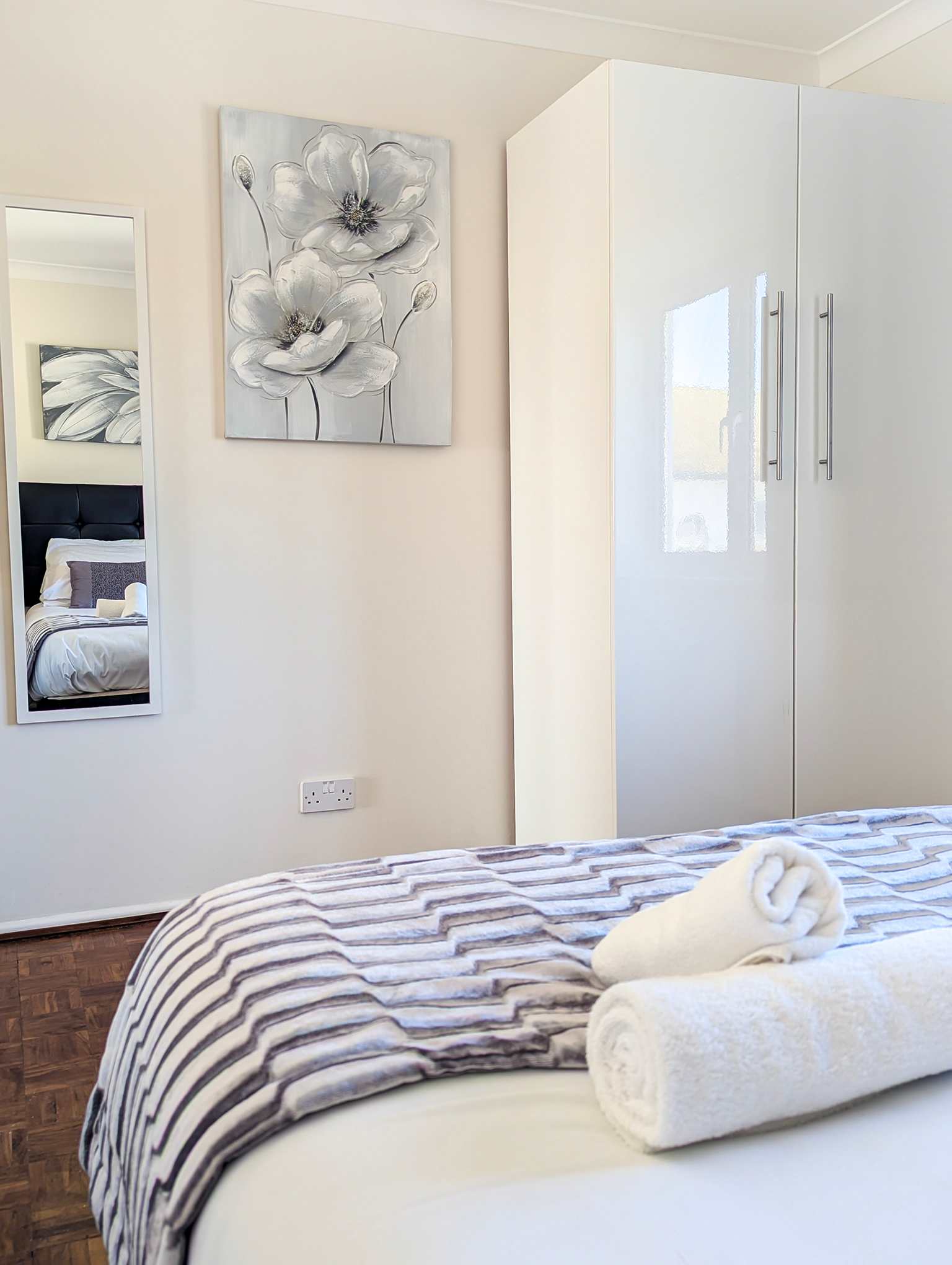 Britannia Harbour View | by Brighton Holiday Lets - Brighton Holiday Home - Image 18