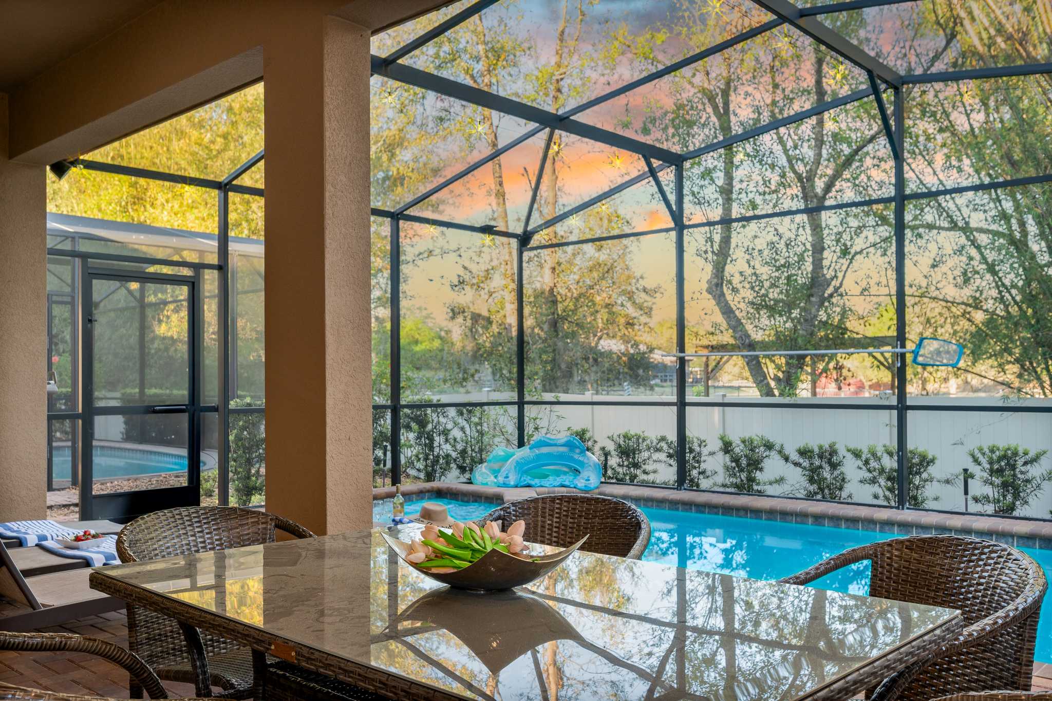 Themed getaway w/ pool & game room