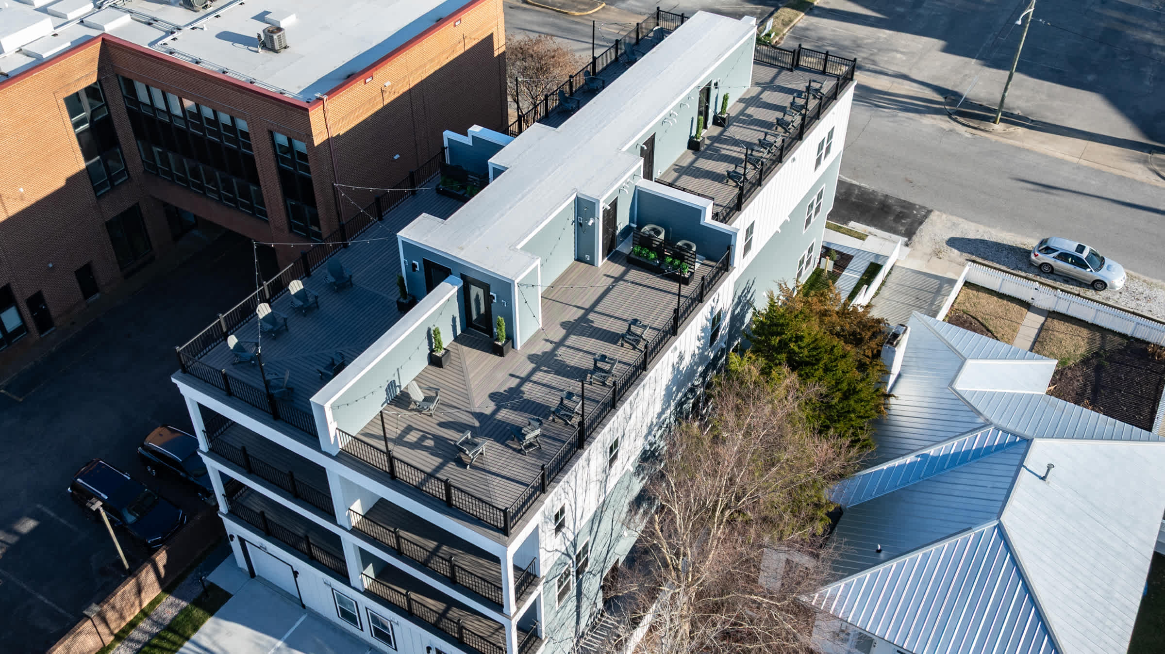 New Build-Rooftop-Steps From the Beach! Unit Vine