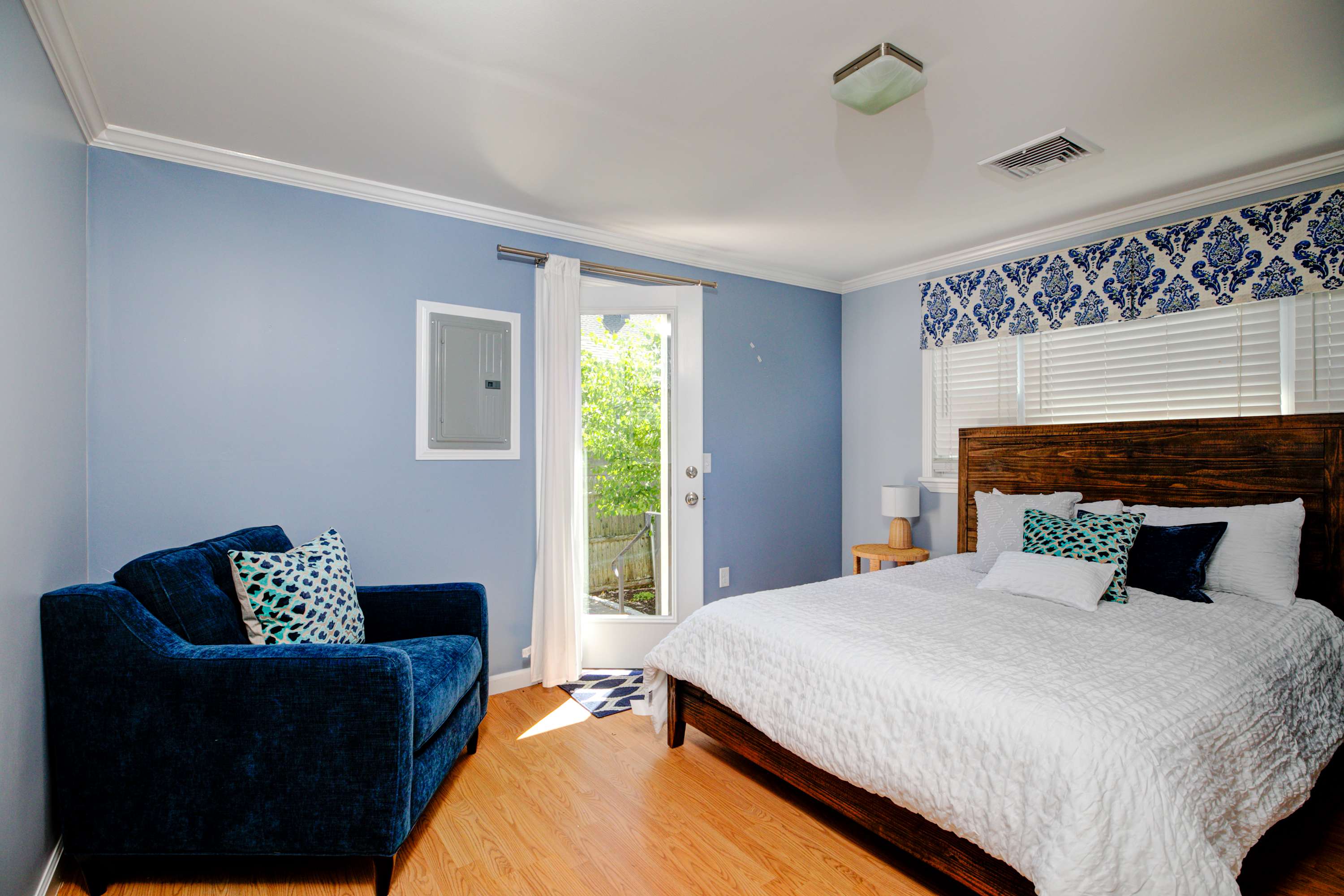Ellery Beach Bungalow #47- Relaxed Island Living — Middletown, RI — vacation rental