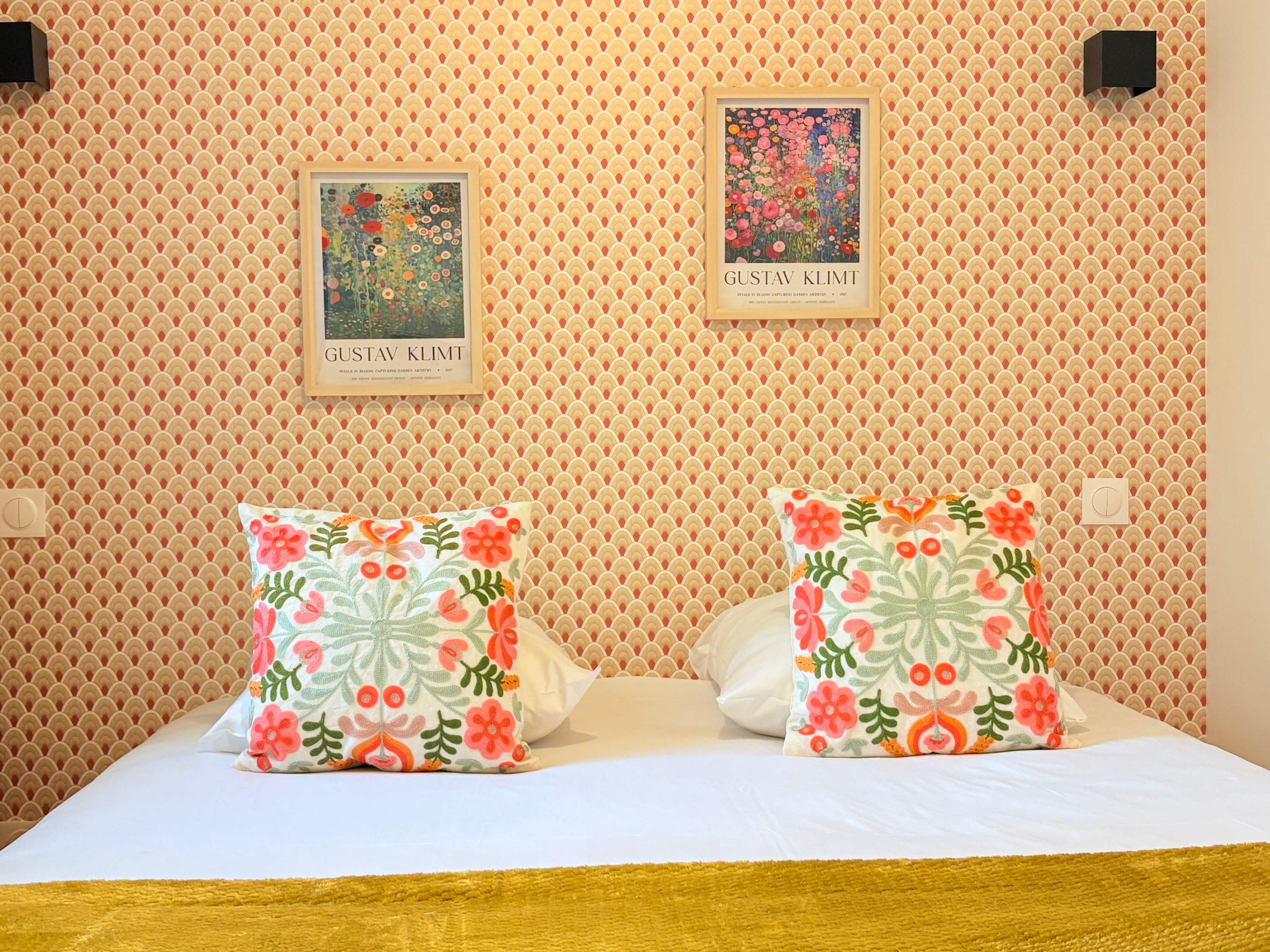 Moret Art Flats Patio Terrace — Paris, Île-de-France — vacation rental