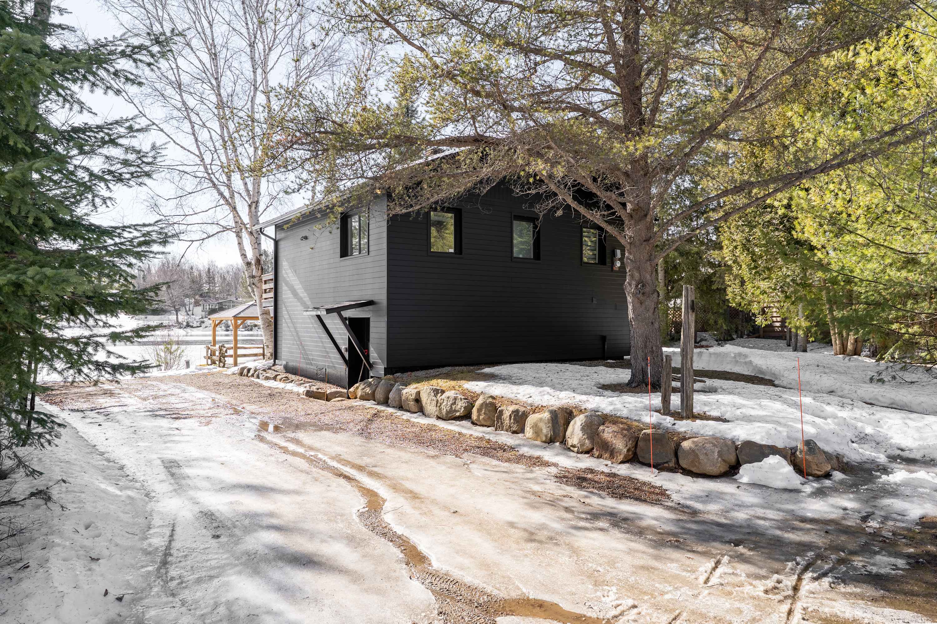 Chalet image 56