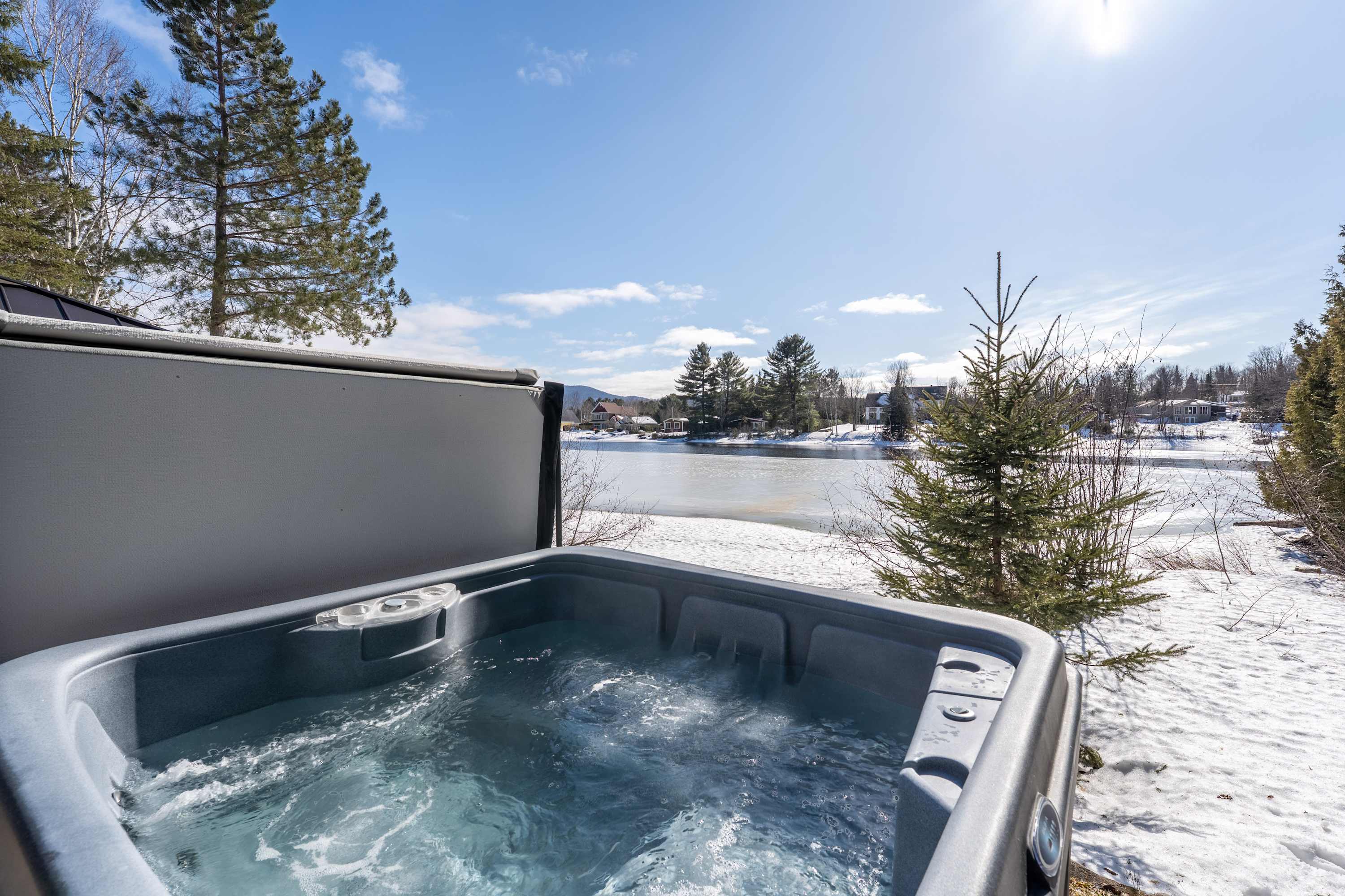 Chalet image 64