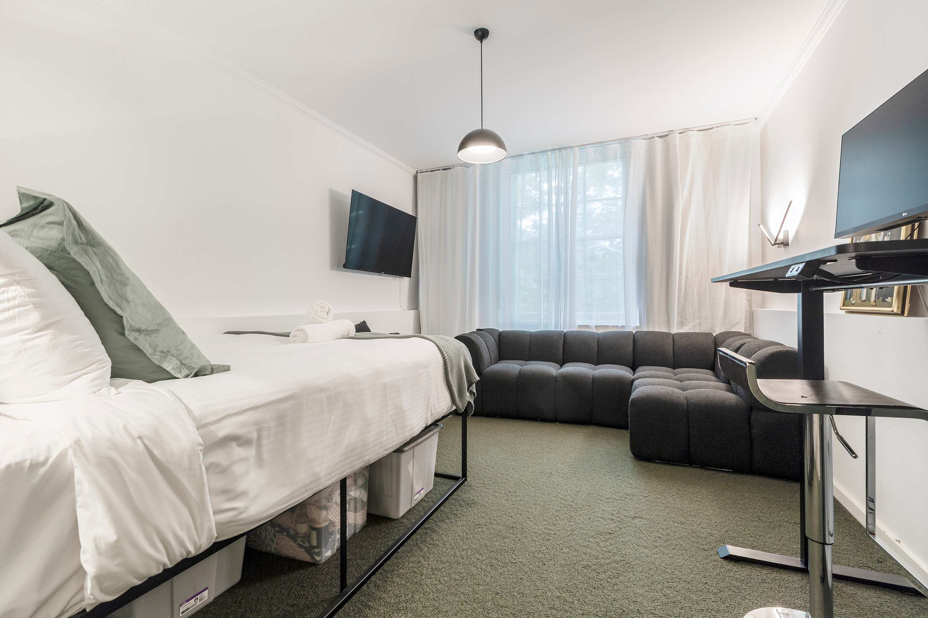 Stylish studio apartment opposite Carlton Gardens - Foto 1