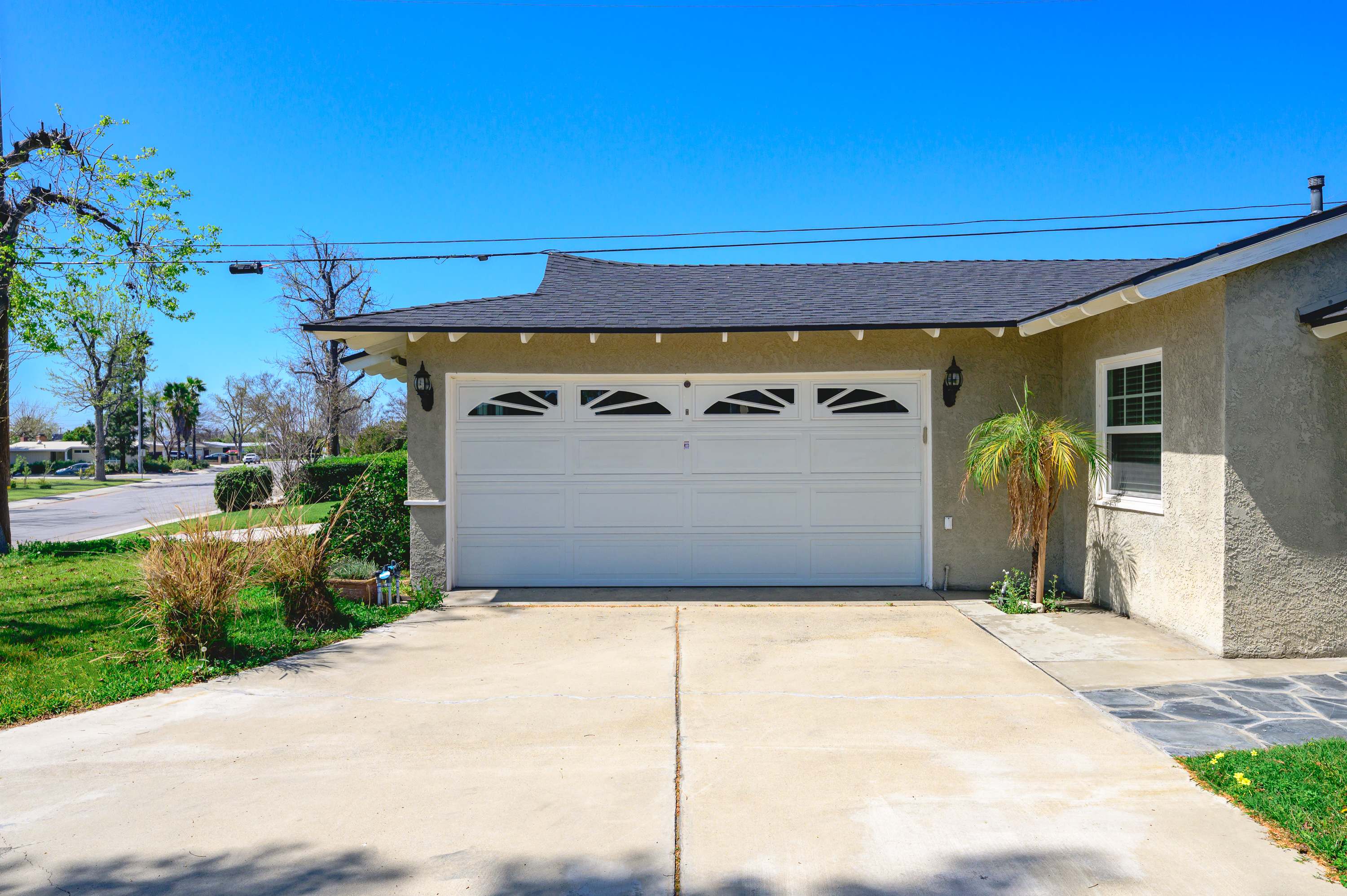 Upland 4 BR Furnished Home photo 3