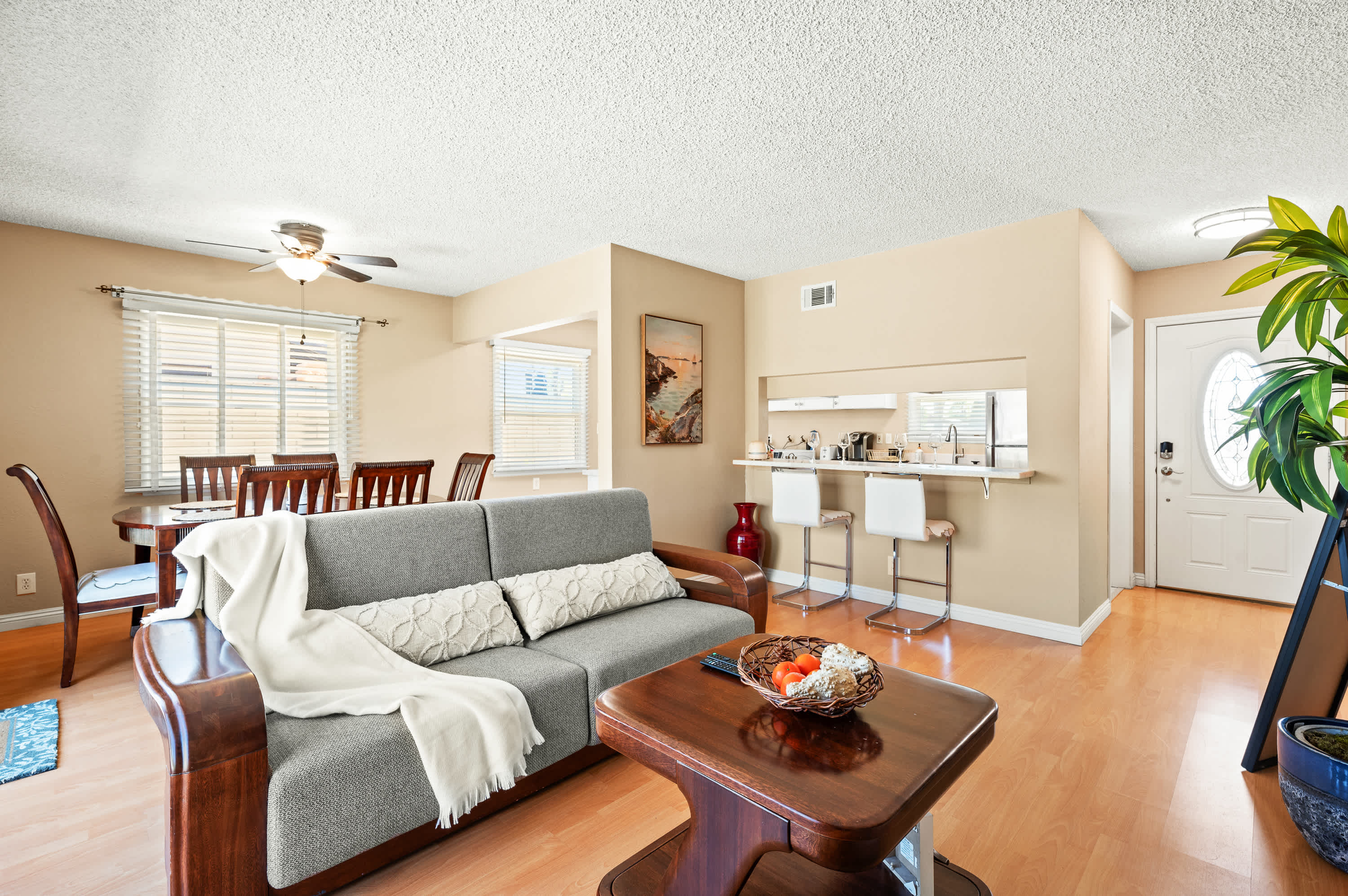 Upland 4 BR Furnished Home photo 4