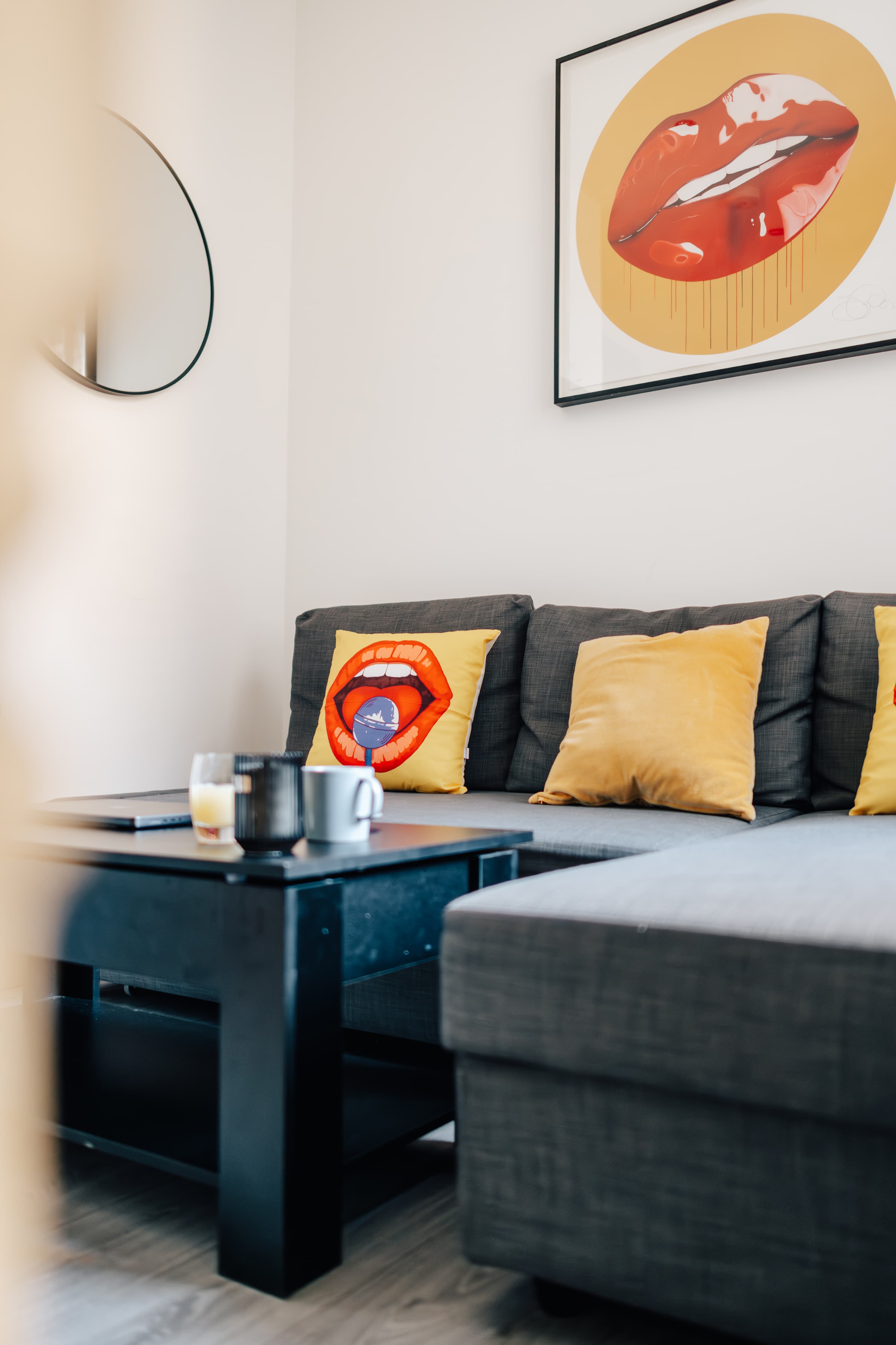 Cosy and modern duplex in the heart of Earls Court in Earls Court Road 207 SW5 9AN - Property image 8 - VivreStays