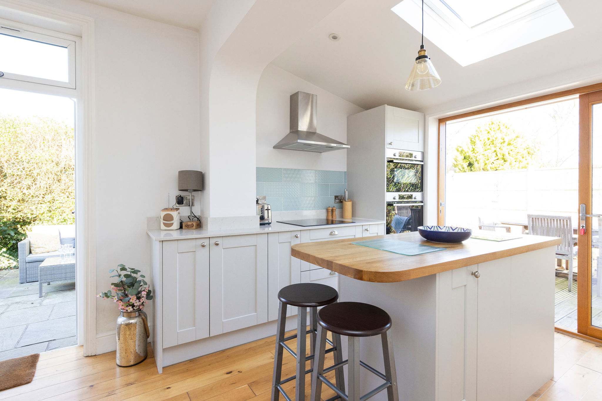 Enjoy our bright and open kitchen and dining area, perfect for family and group meals.