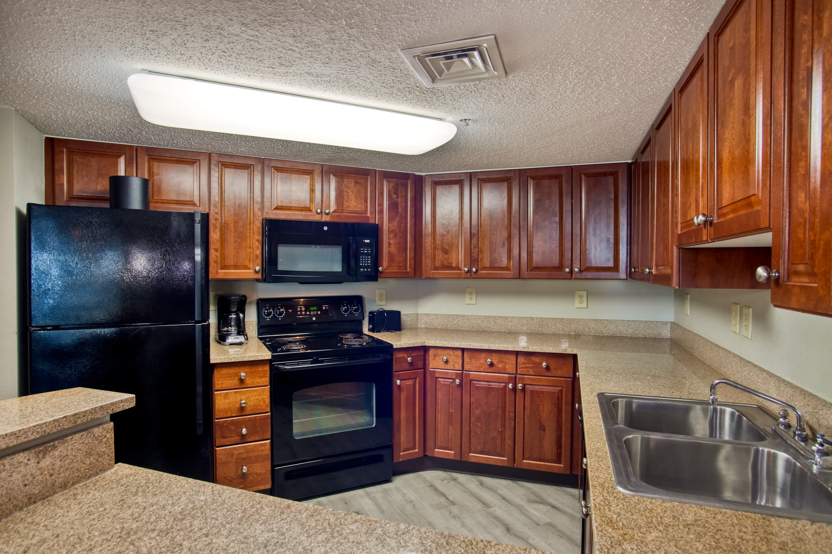 2BR Beachfront Condo with Dunes Village Best Views | Photo 3