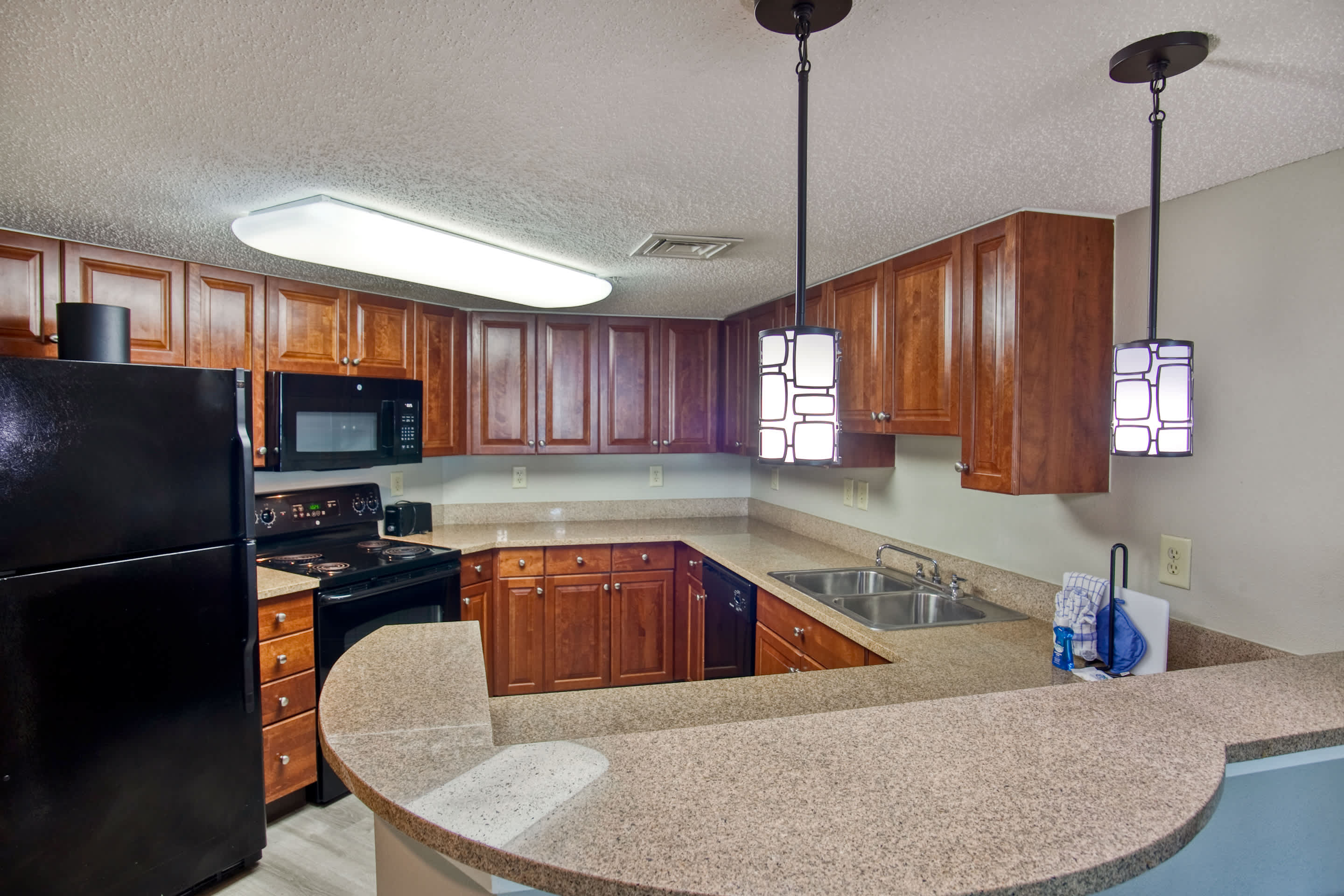 2BR Beachfront Condo with Dunes Village Best Views | Photo 13