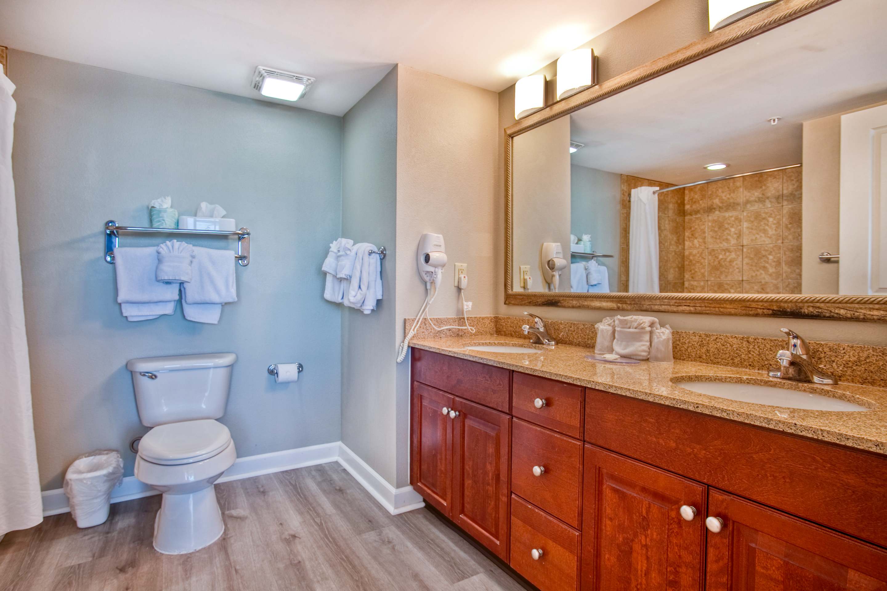 2BR Beachfront Condo with Dunes Village Best Views | Photo 8