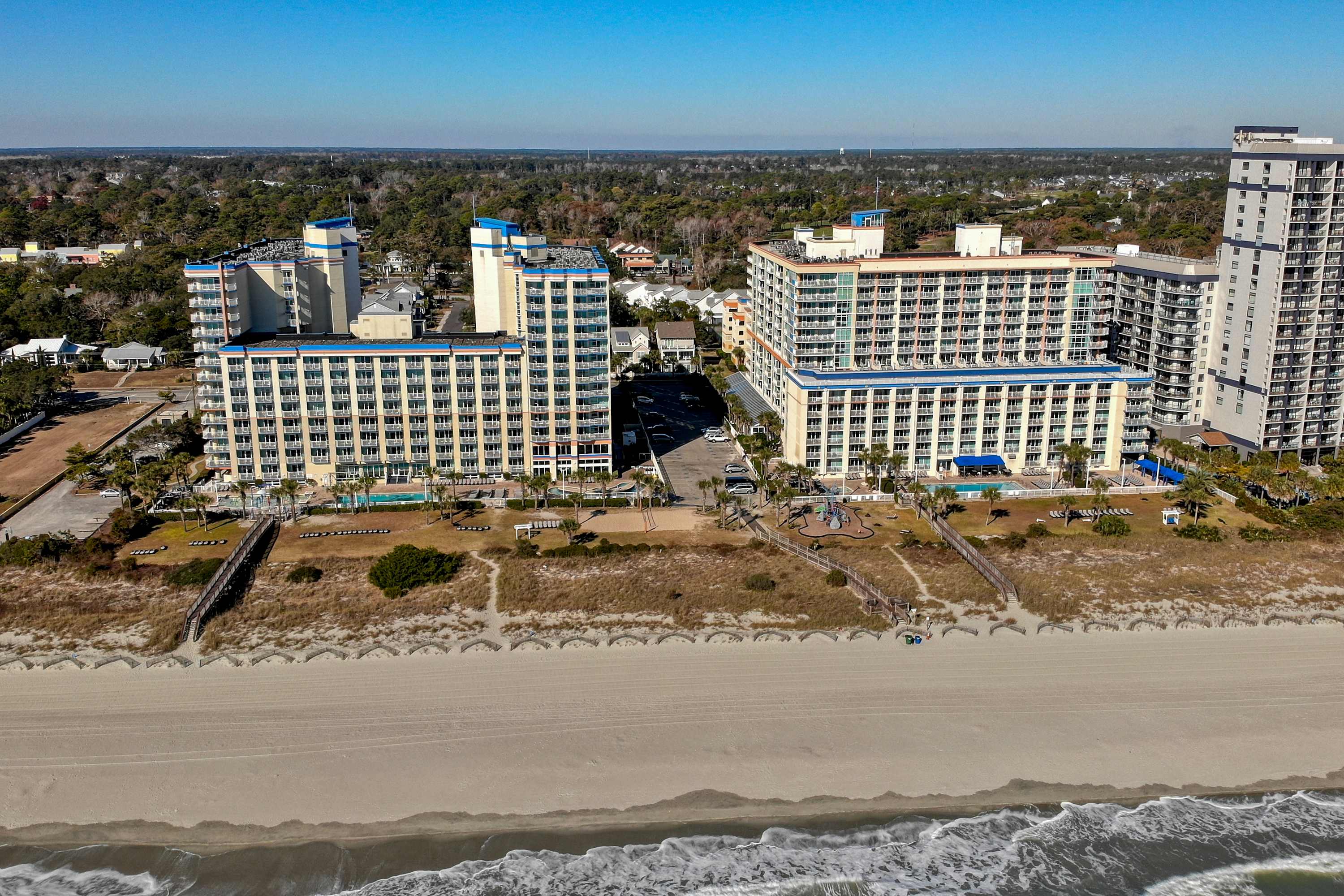 2BR Beachfront Condo with Dunes Village Best Views | Photo 45