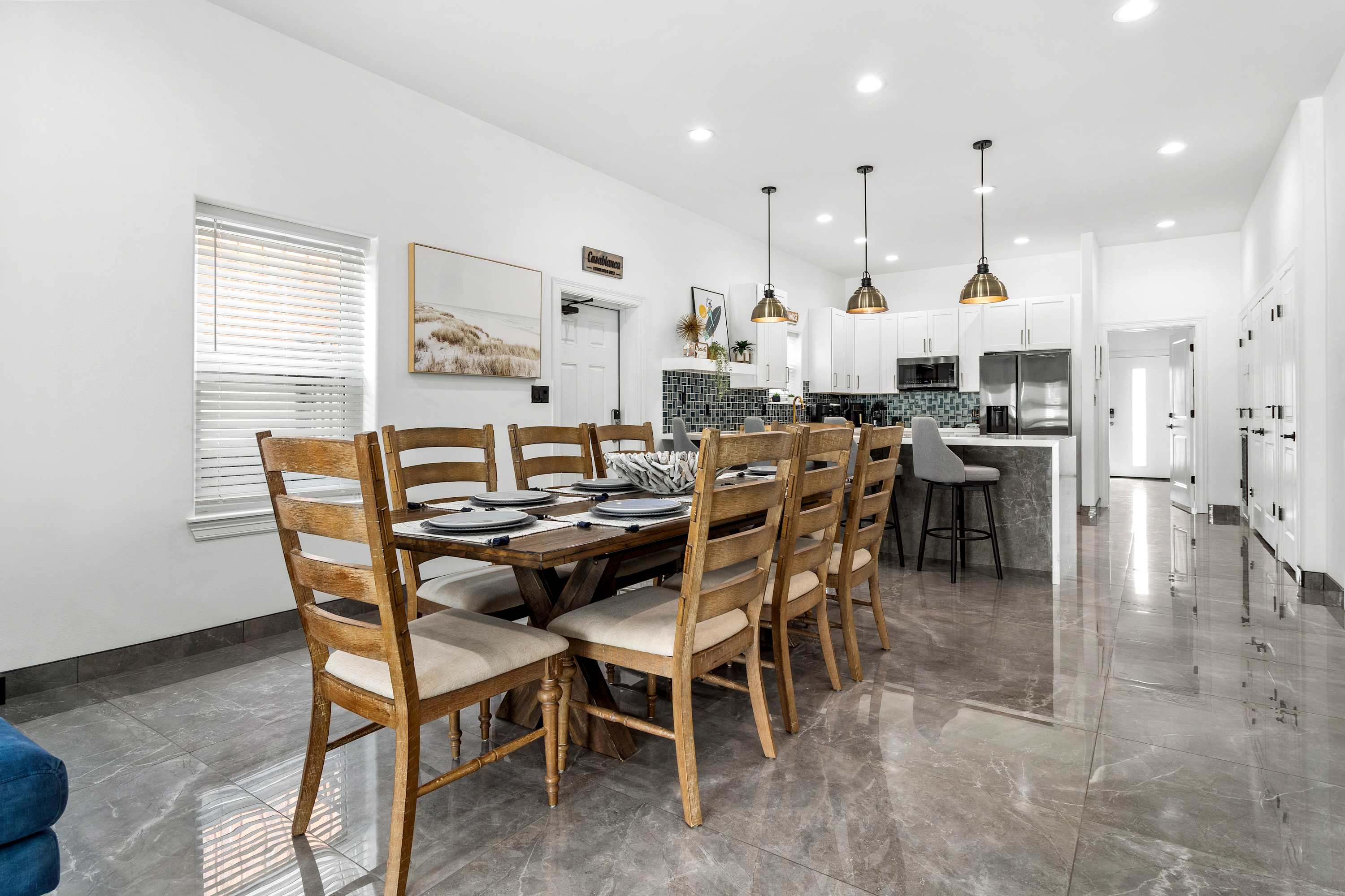 Upstay Island Retreat w Private Pool Bay View 3