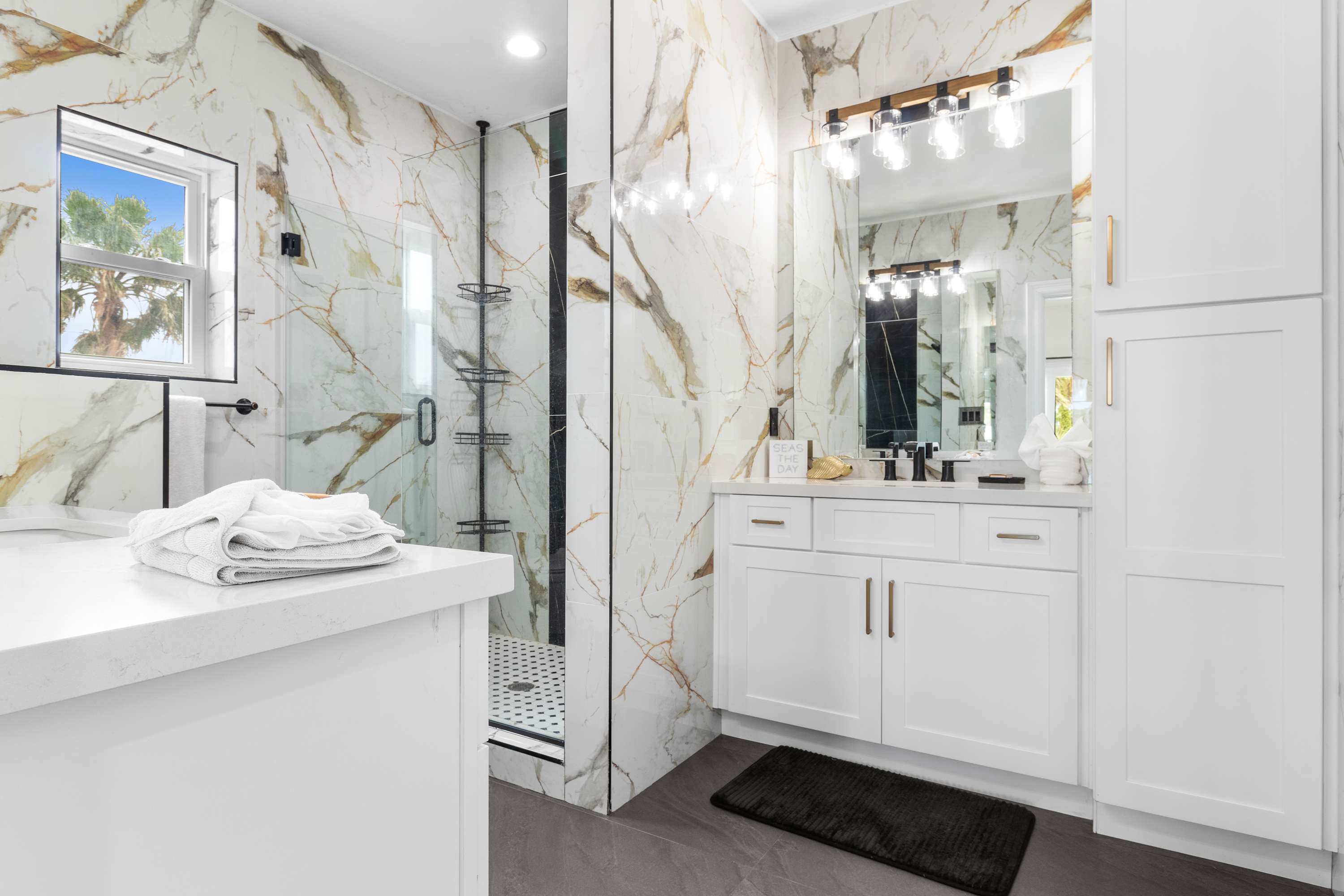 En-suite bathroom with standing shower