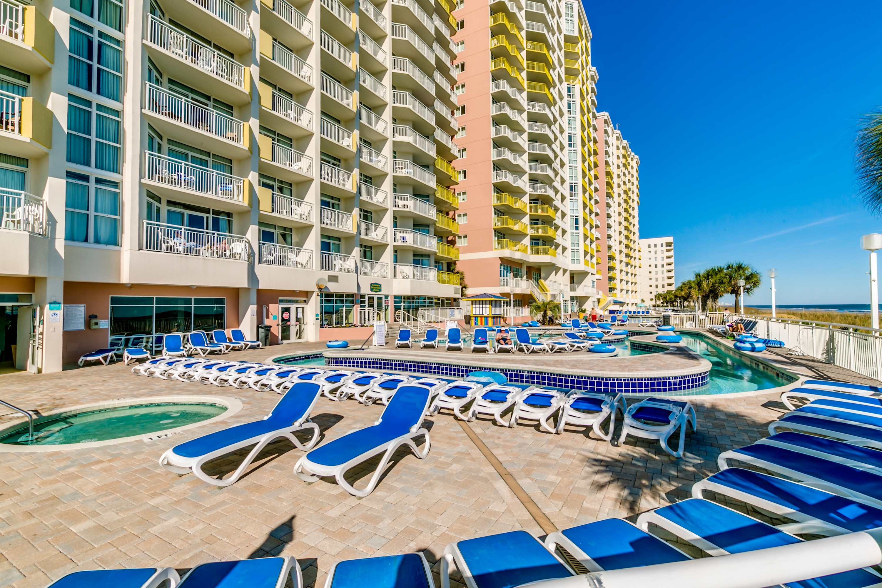 Living La Vida Ocean at Top Resort w Lazy River