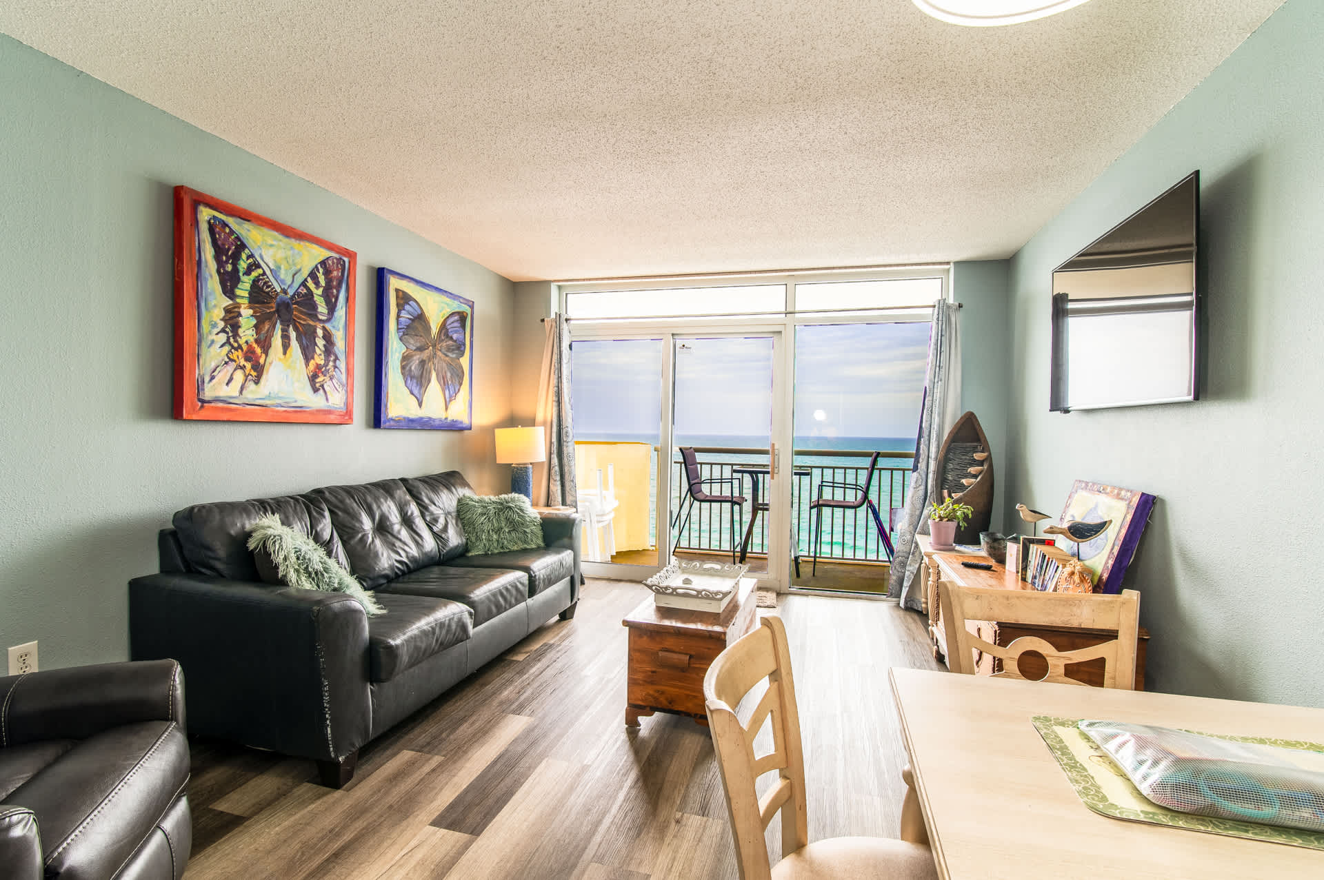 Couples Retreat King Oceanfront Suite
