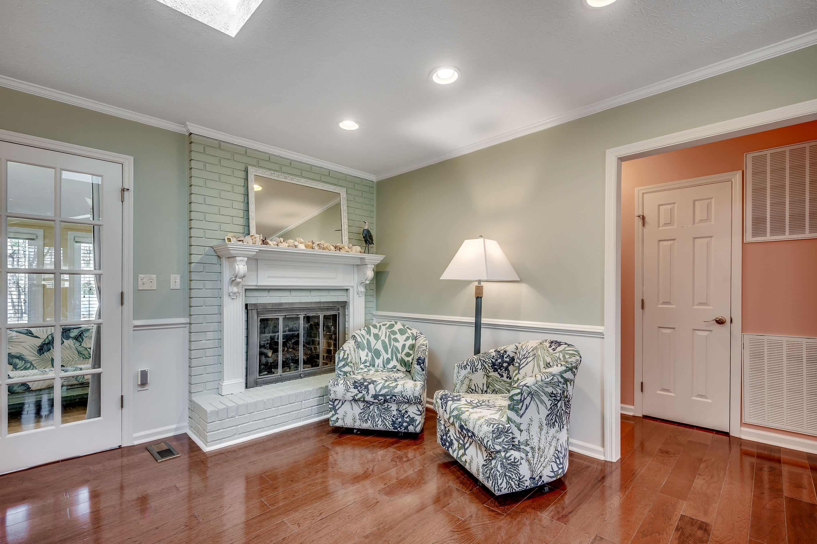 Tipsy Turtle Pet Friendly Family House