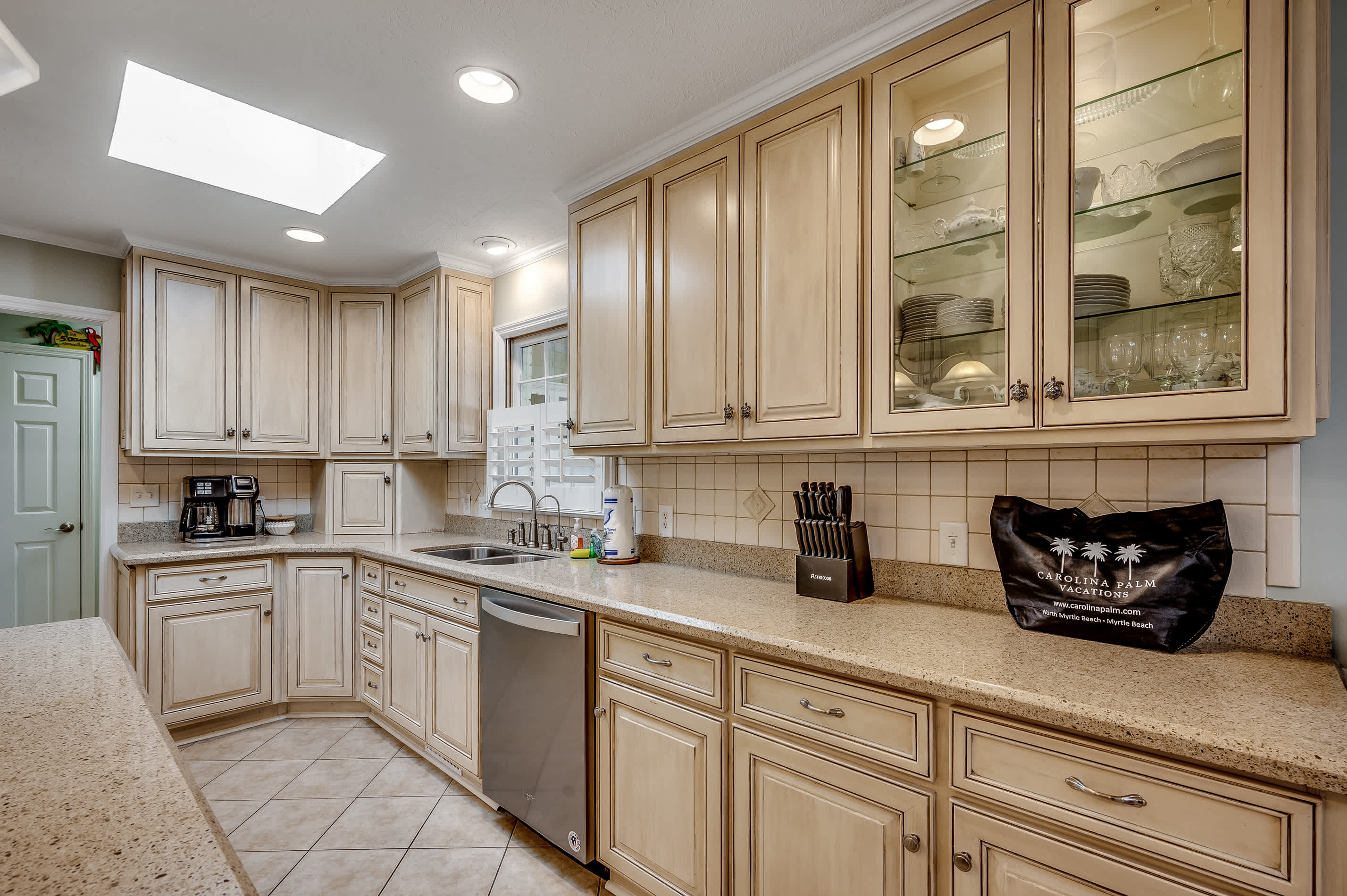 Tipsy Turtle Pet Friendly Family House